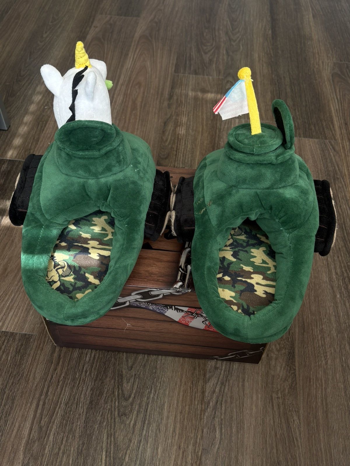 Kancan USA Kankan #RR Really Rich Slippers Size US 11 / EU 44 - 6 Thumbnail