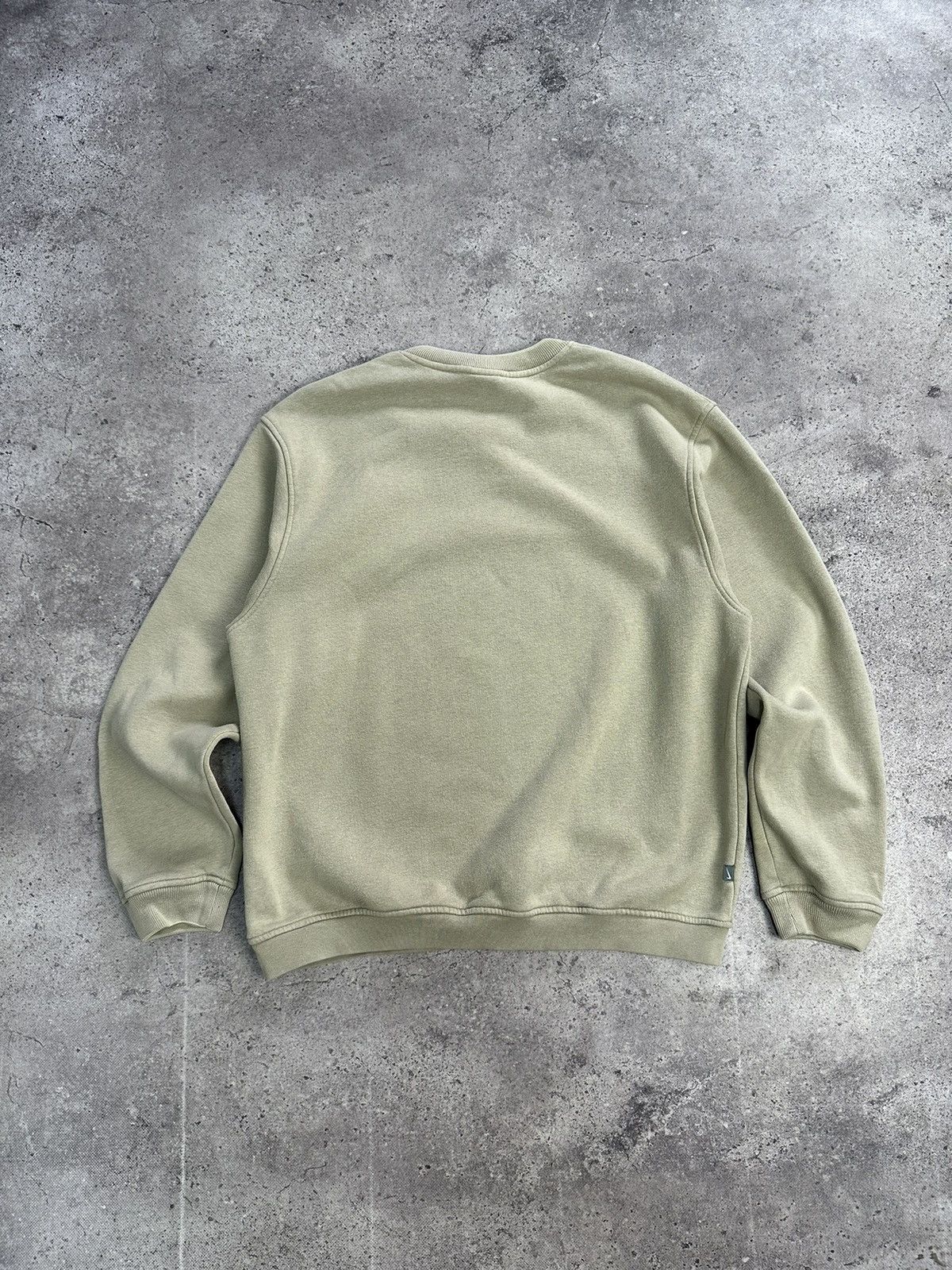 Nike × Vintage Vintage Nike Y2K Sweatshirt Big Logo Drill Swoosh Beige Size US L / EU 52-54 / 3 - 4 Thumbnail