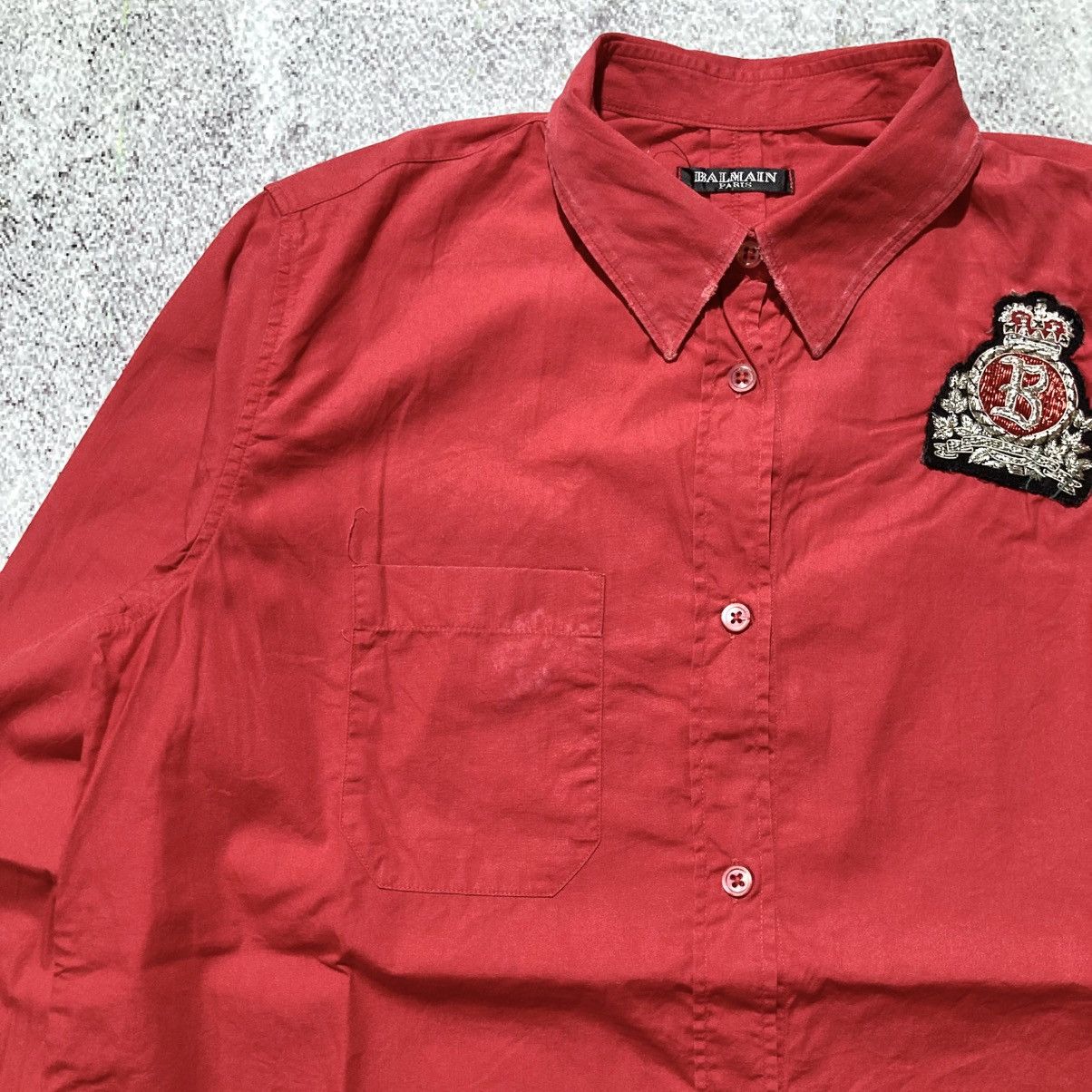 Balmain 🇫🇷 Balmain Paris Red Button Down “B” Patch Logo Luxury Size US M / EU 48-50 / 2 - 6 Thumbnail