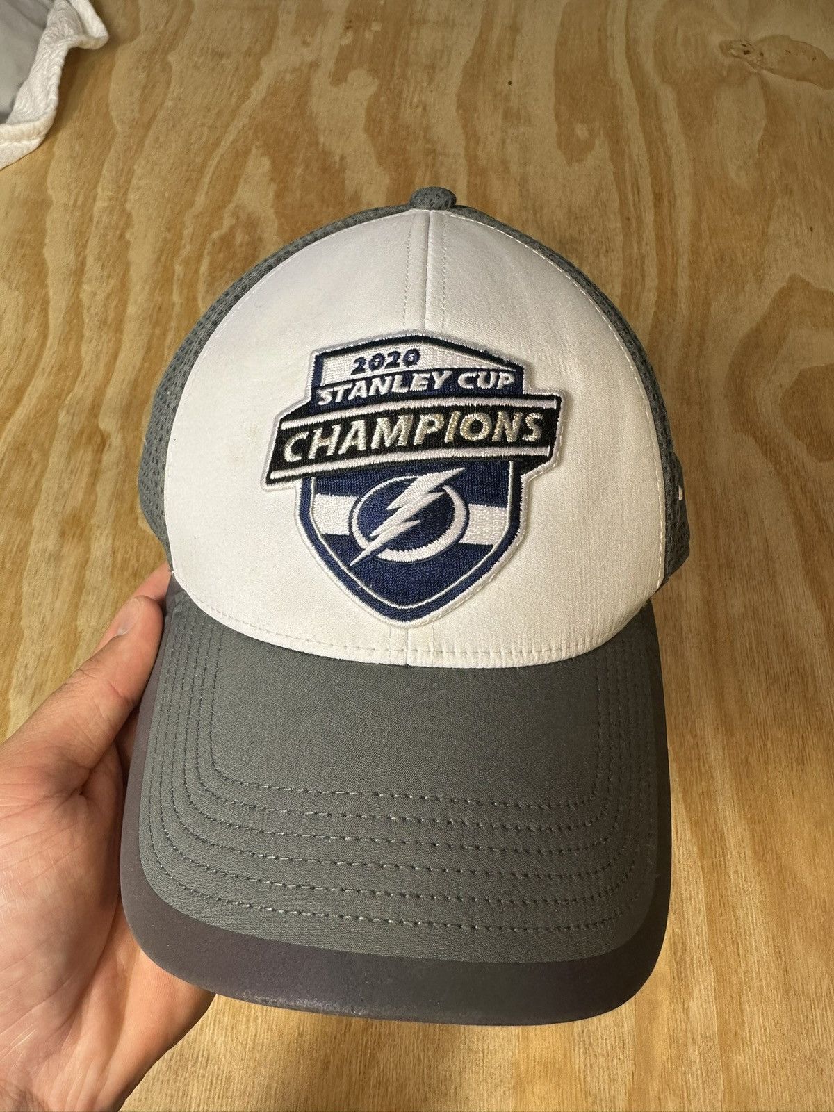 NHL × Vintage Tampa Bay Lightning 2020 Champions Snapback Hat NHL Hockey Size ONE SIZE - 3 Thumbnail