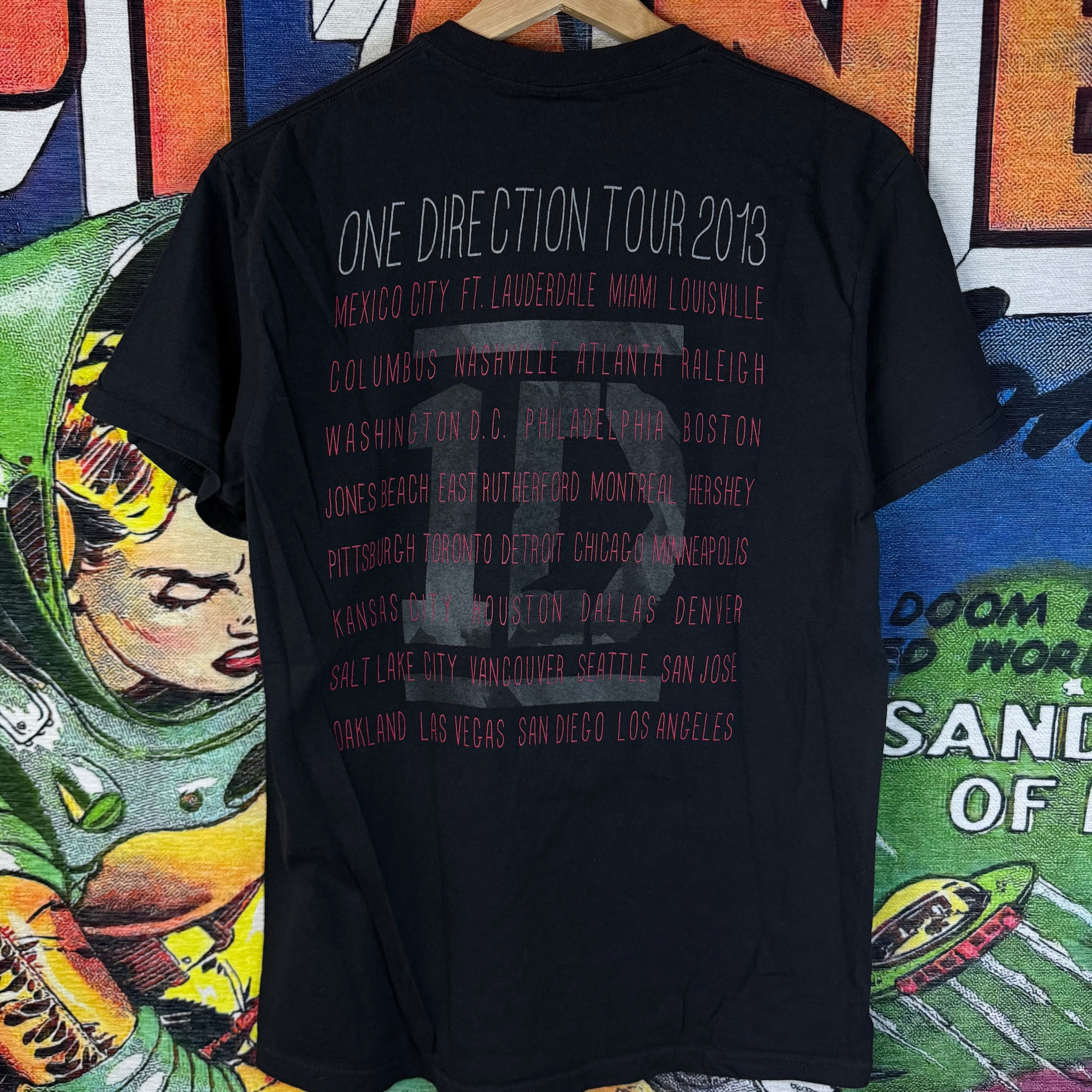 Band Tees 2013 One Direction Take Me Home Tour Tee Size Medium Size US M / EU 48-50 / 2 - 2 Thumbnail