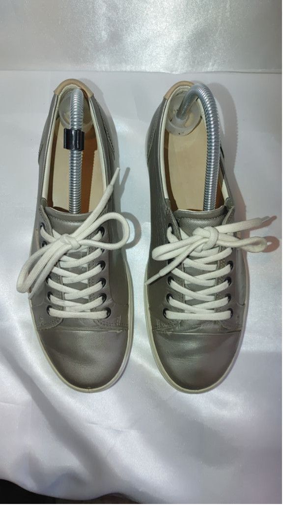 Ecco ECCO Soft 7 Metallic Silver Sneakers Size 39 Size US 8.5 / IT 38.5 - 6 Thumbnail