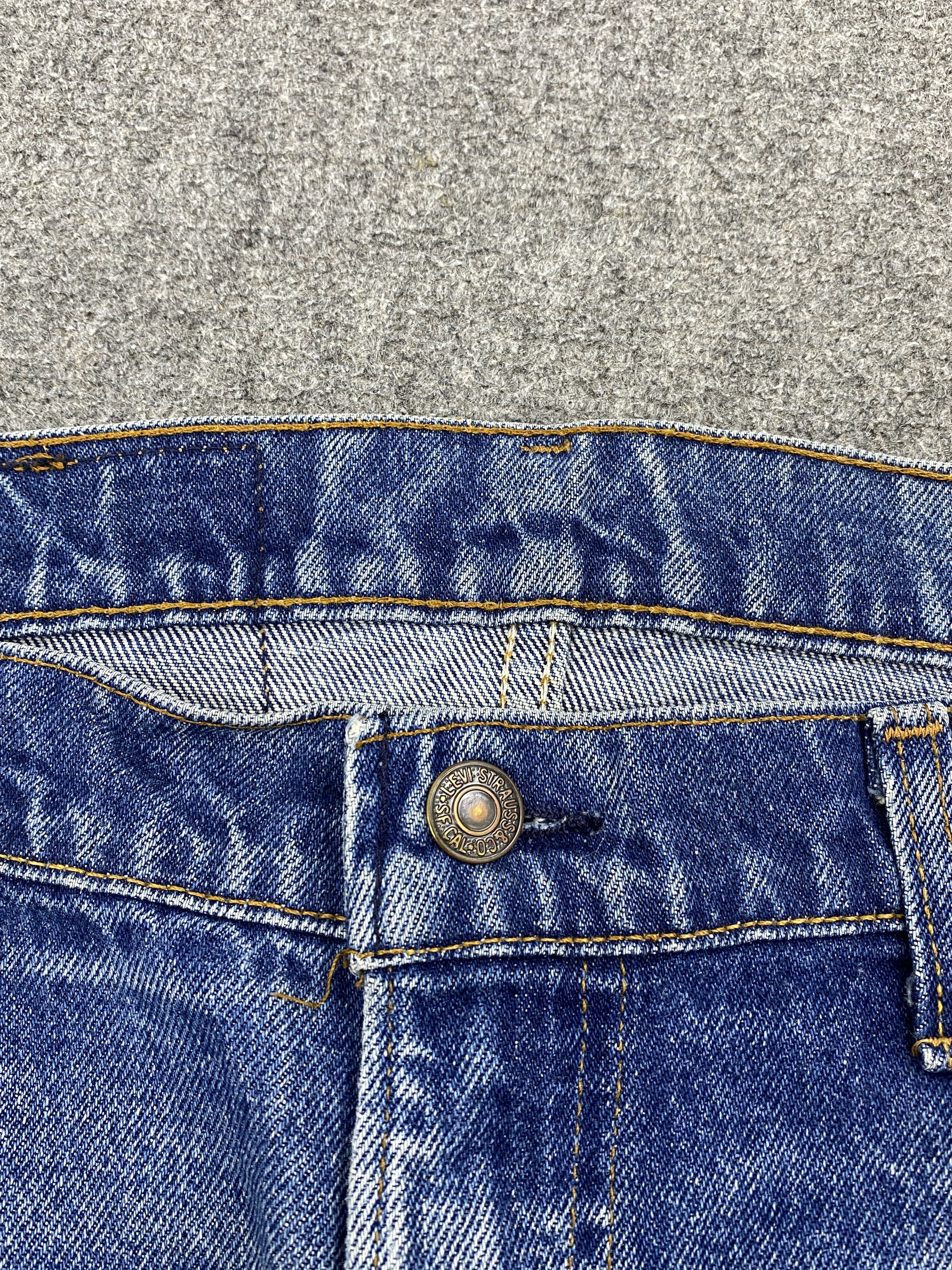 Levi's × Vintage Vintage 80s Levi's 505 Faded Blue Denim Jeans Size US 36 / EU 52 - 12 Thumbnail