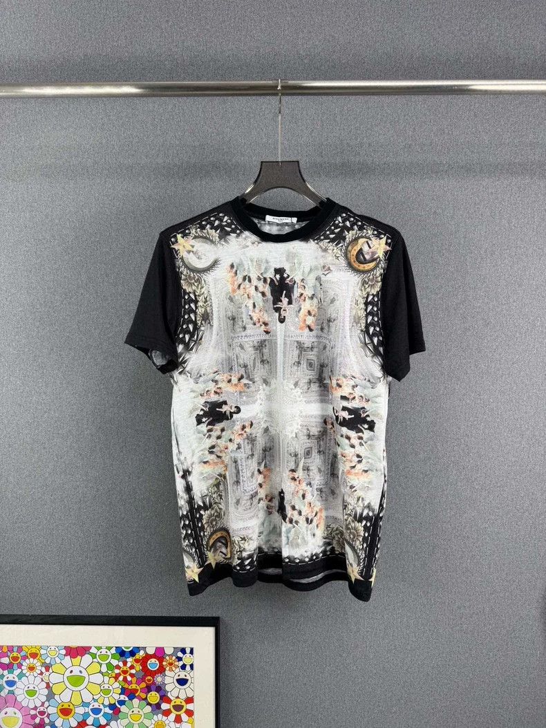 Givenchy Givenchy Showcase short-sleeved T-shirt Size US XS / EU 42 / 0 - 1 Thumbnail