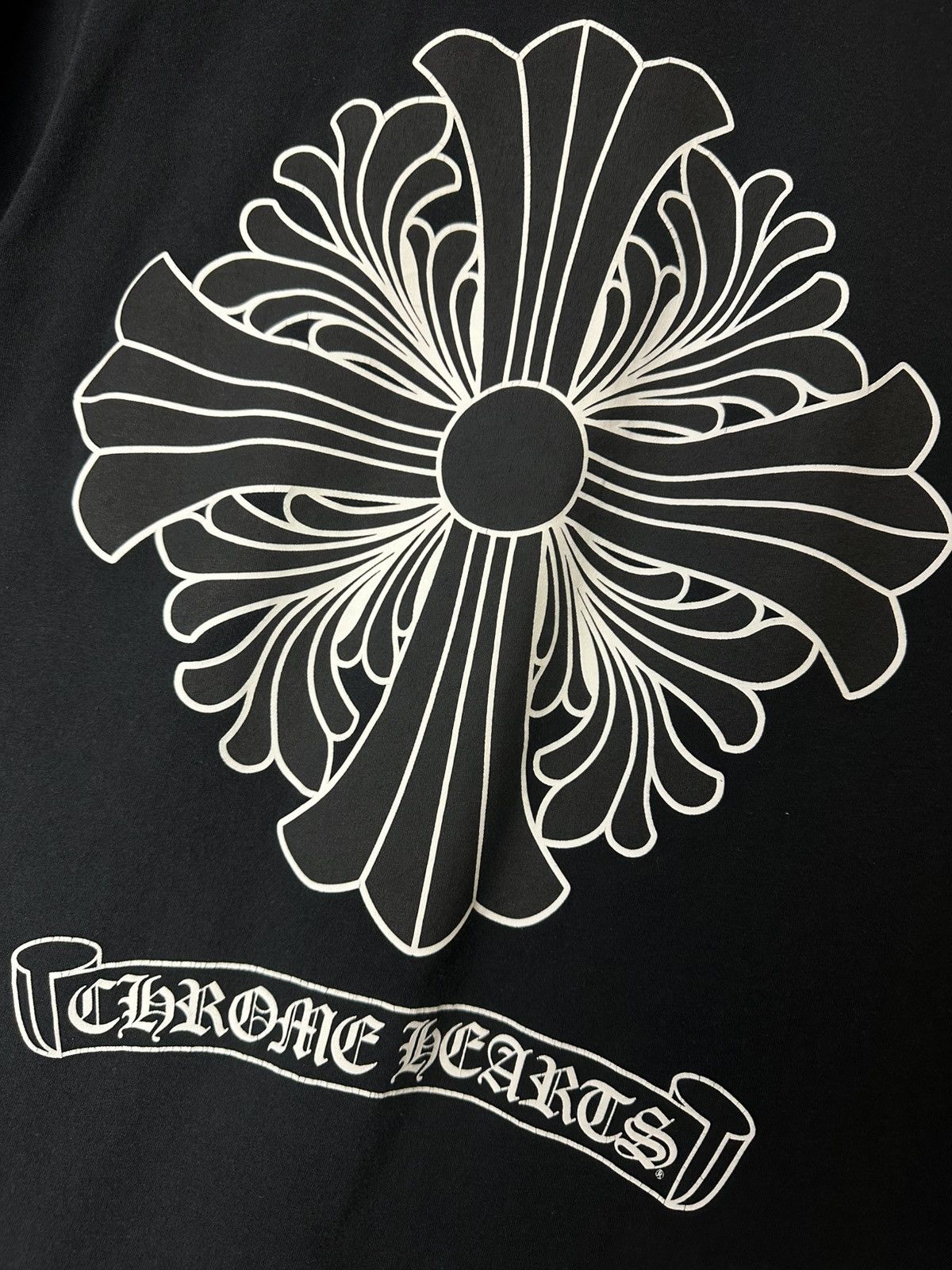 Chrome Hearts Chrome Hearts Scroll Floral Jumbo Cross Pocket Tee Size US M / EU 48-50 / 2 - 3 Thumbnail