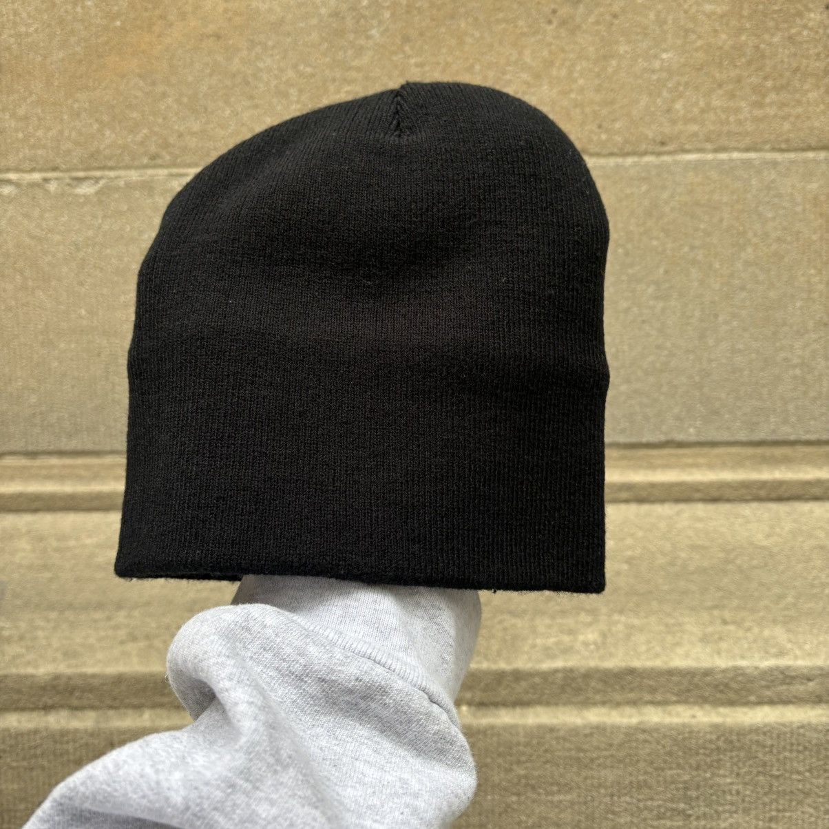 Billabong Billabong VTG Y2K black/red acrylic fleece skull cap beanie Size ONE SIZE - 2 Thumbnail