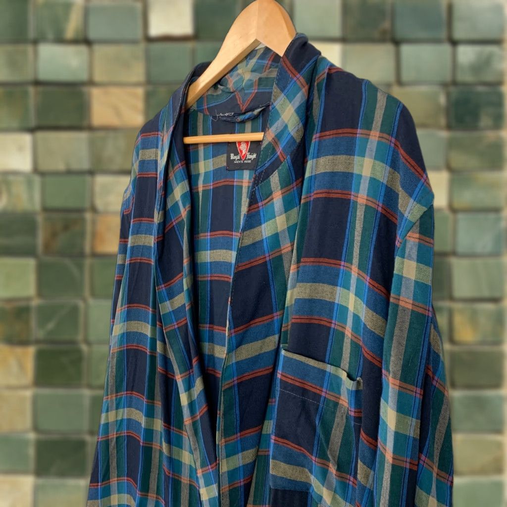 Vintage VINTAGE Royal Knight Robe Cartoon Knights 60s Blue Plaid Rockabilly Mens One Size Chest 46" Size ONE SIZE - 1 Thumbnail