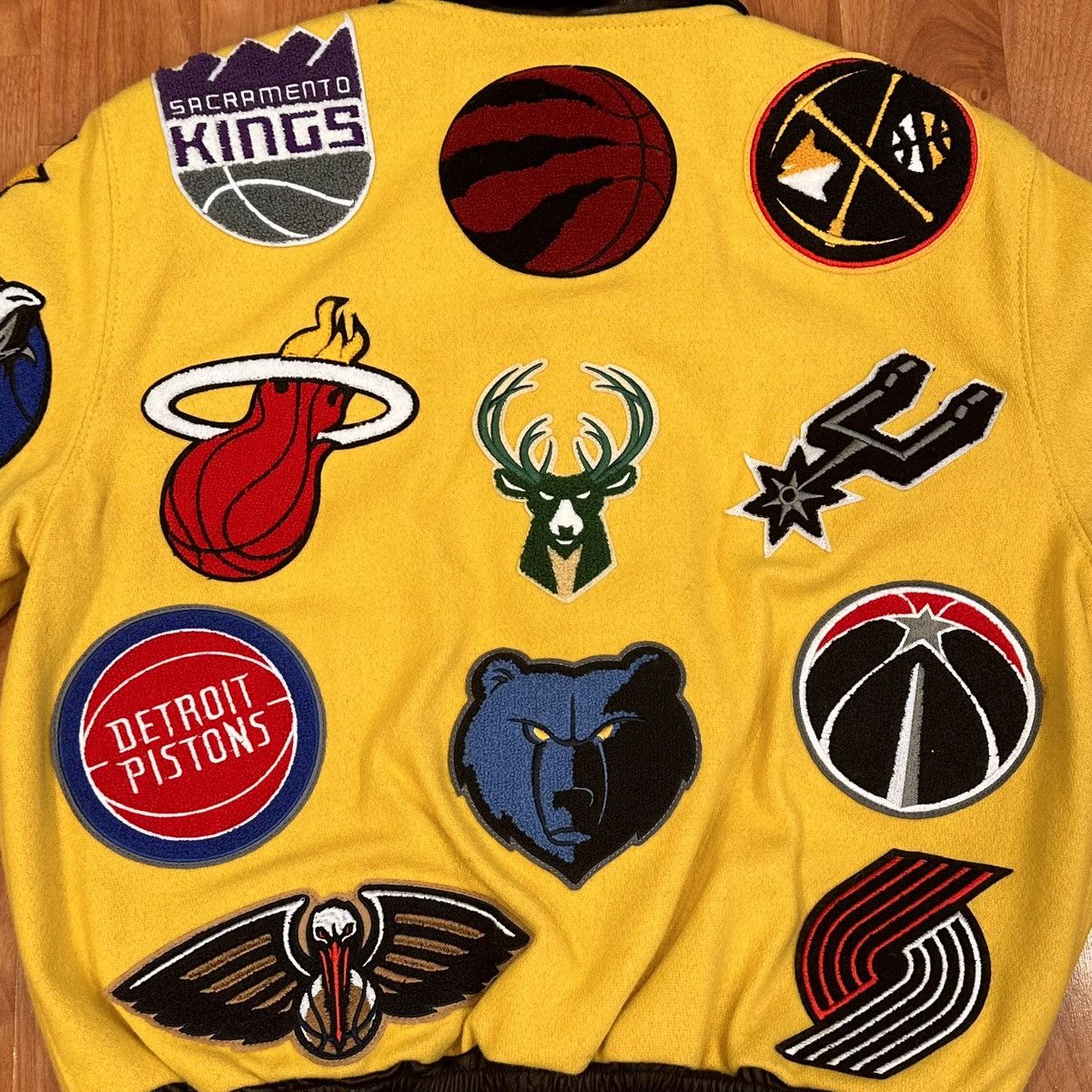 Jeff Hamilton × NBA Jeff Hamilton NBA Collage Wool and Leather Jacket Size M New Size US M / EU 48-50 / 2 - 11 Thumbnail