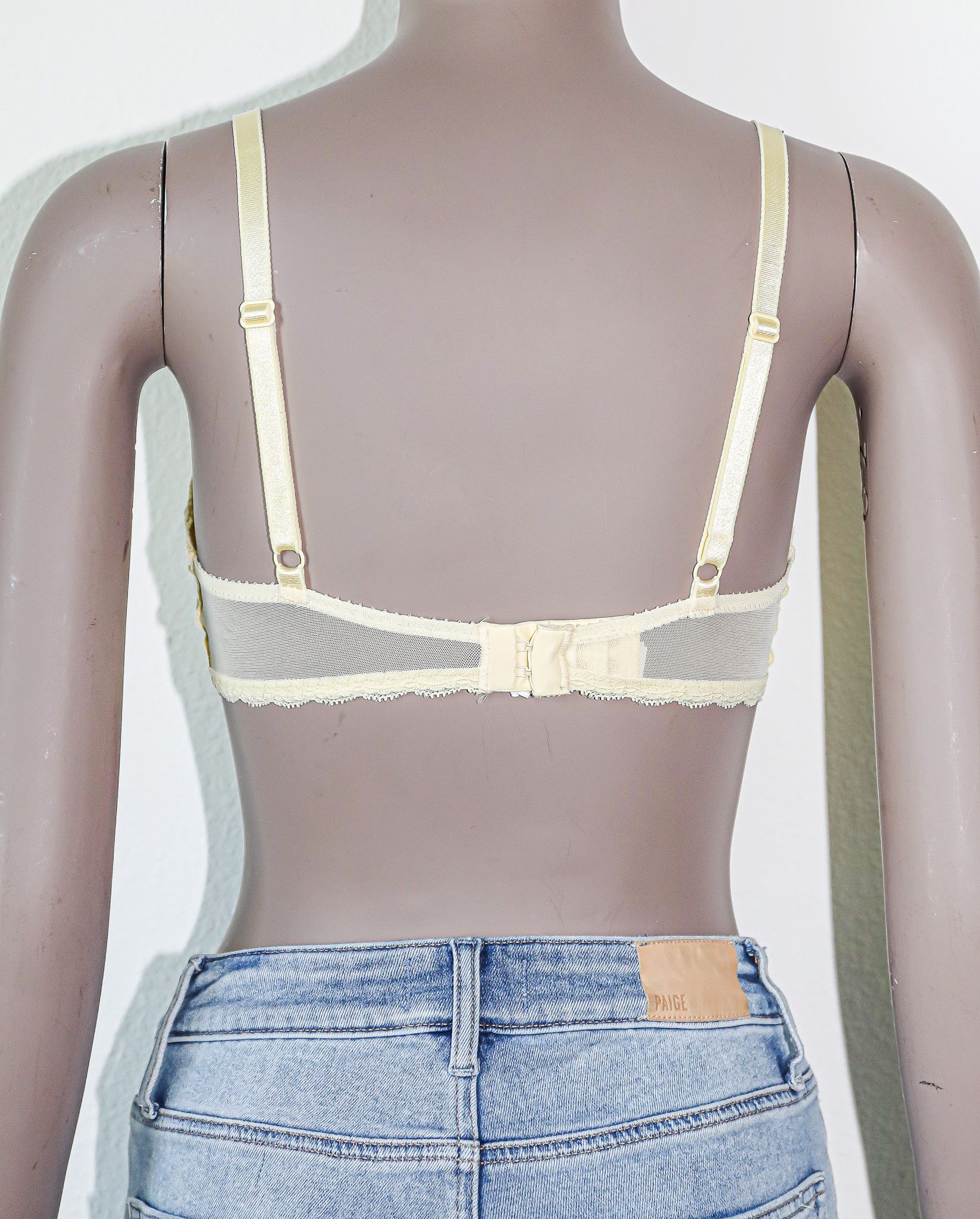 Vintage Chantelle Yellow Lace Mesh TShirt Bra Lingerie Size 30DD Size S / US 4 / IT 40 - 2 Thumbnail