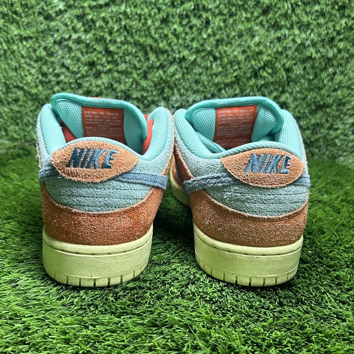 Nike Nike SB Dunk Low “Orange Emerald” Size US 9 / EU 42 - 4 Thumbnail