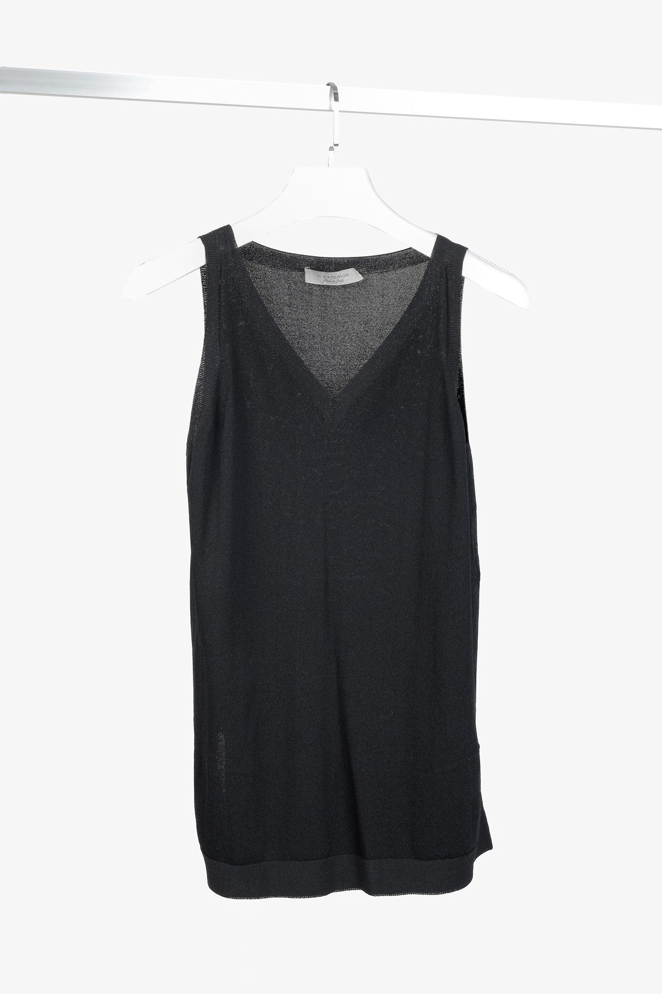 D.Exterior D. Exterior Black Viscose-Knitted Tank Top Size L / US 10 / IT 46 - 1 Thumbnail