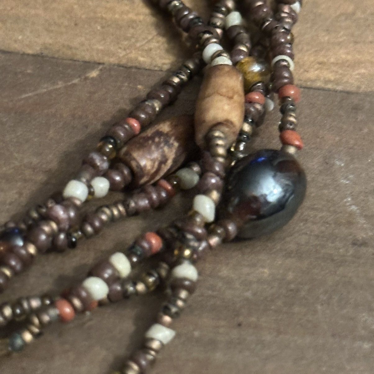Vintage Vintage multi strand beaded heart pendant necklace Size ONE SIZE - 4 Thumbnail