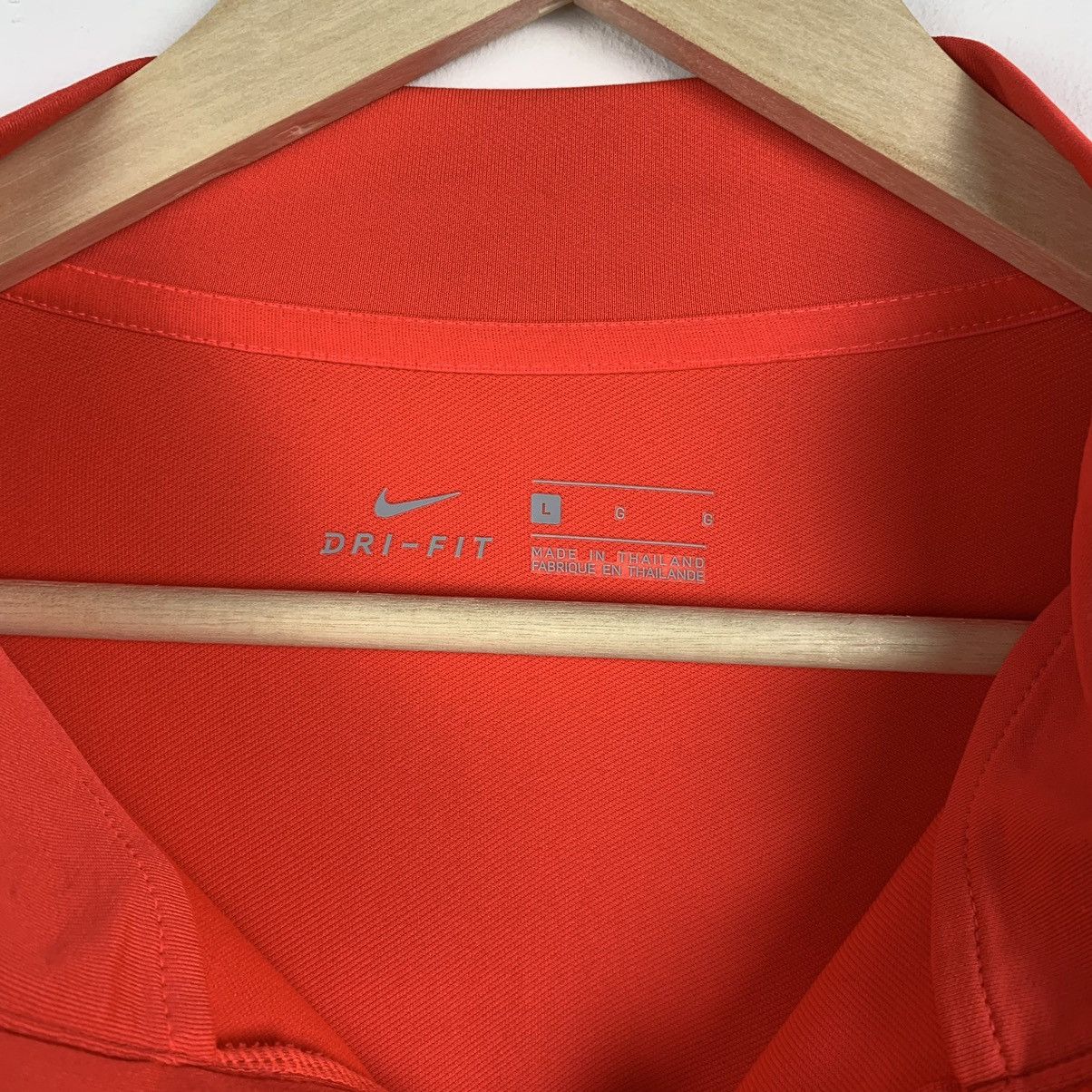 Nike Nike Liverpool Football Club Soccer Long Sleeve AXA Size L Size US L / EU 52-54 / 3 - 4 Thumbnail
