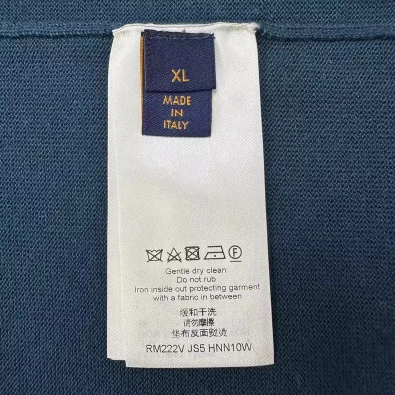 Louis Vuitton Louis Vuitton Short Sleeve Knitted Shirt XL-2506 Size US XL / EU 56 / 4 - 3 Thumbnail