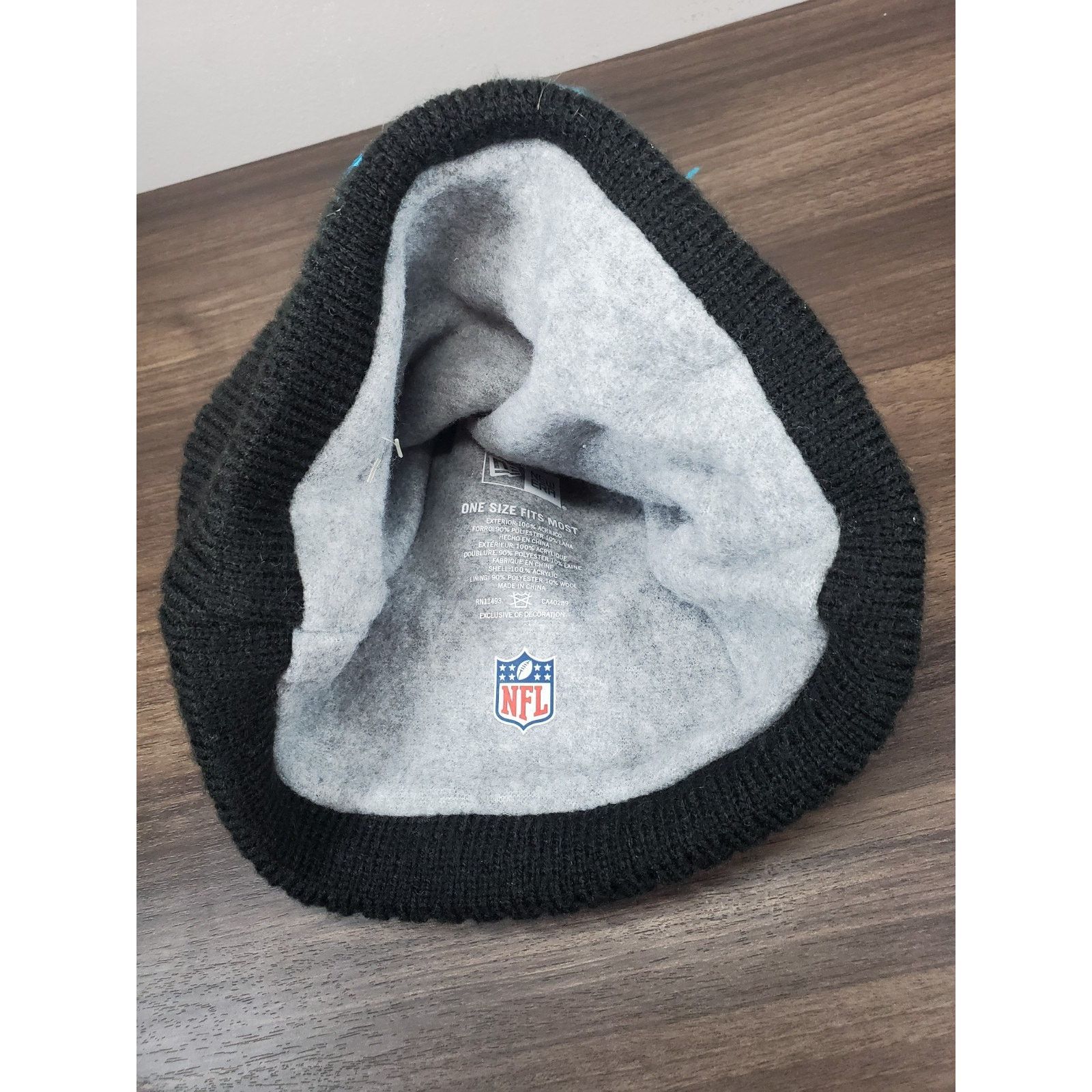 NFL × New Era Carolina Panthers Winter Hat Blue & Black Knit Pom Beanie NC Size ONE SIZE - 7 Thumbnail