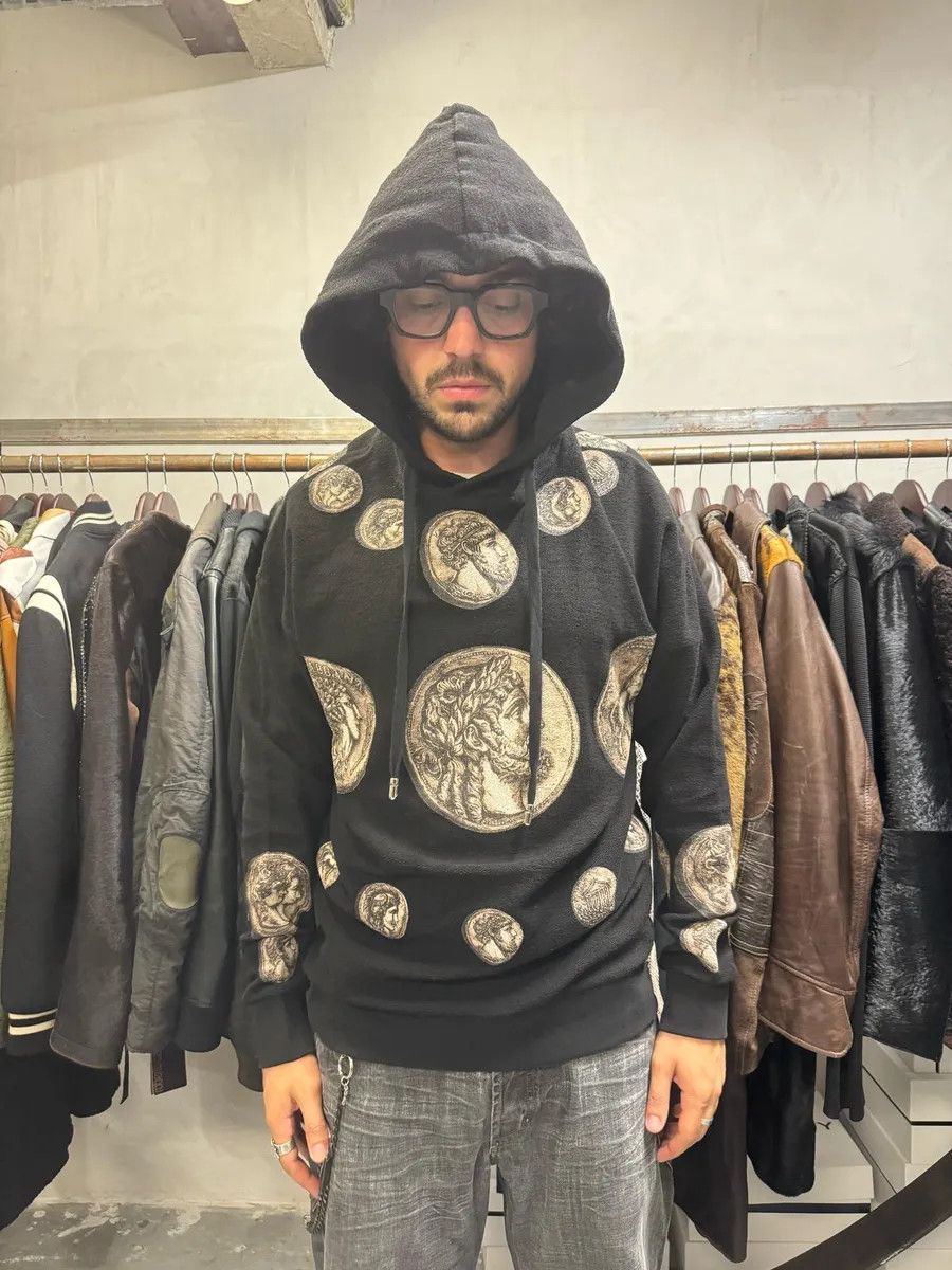 Designer × Dolce & Gabbana × Vintage SS2014 Dolce & Gabbana Roman Coins Black Hoodie Size US L / EU 52-54 / 3 - 3 Thumbnail