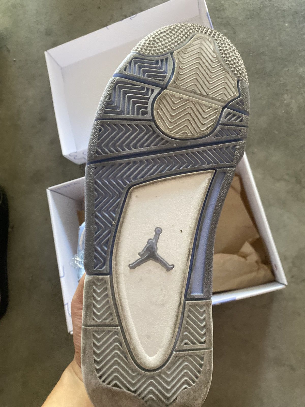 Jordan Brand 8W Jordan 4 Forget Me Not Size US 8 / EU 41 - 4 Thumbnail