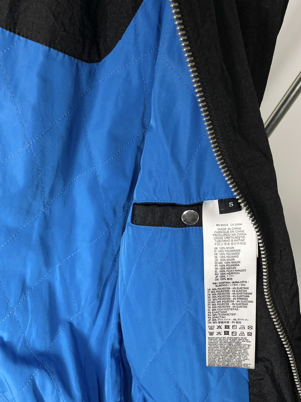 Diesel Diesel J-Dust ( S size ) 👁️ Vintage Black Nylon Bomber Jacket Size US S / EU 44-46 / 1 - 14 Thumbnail