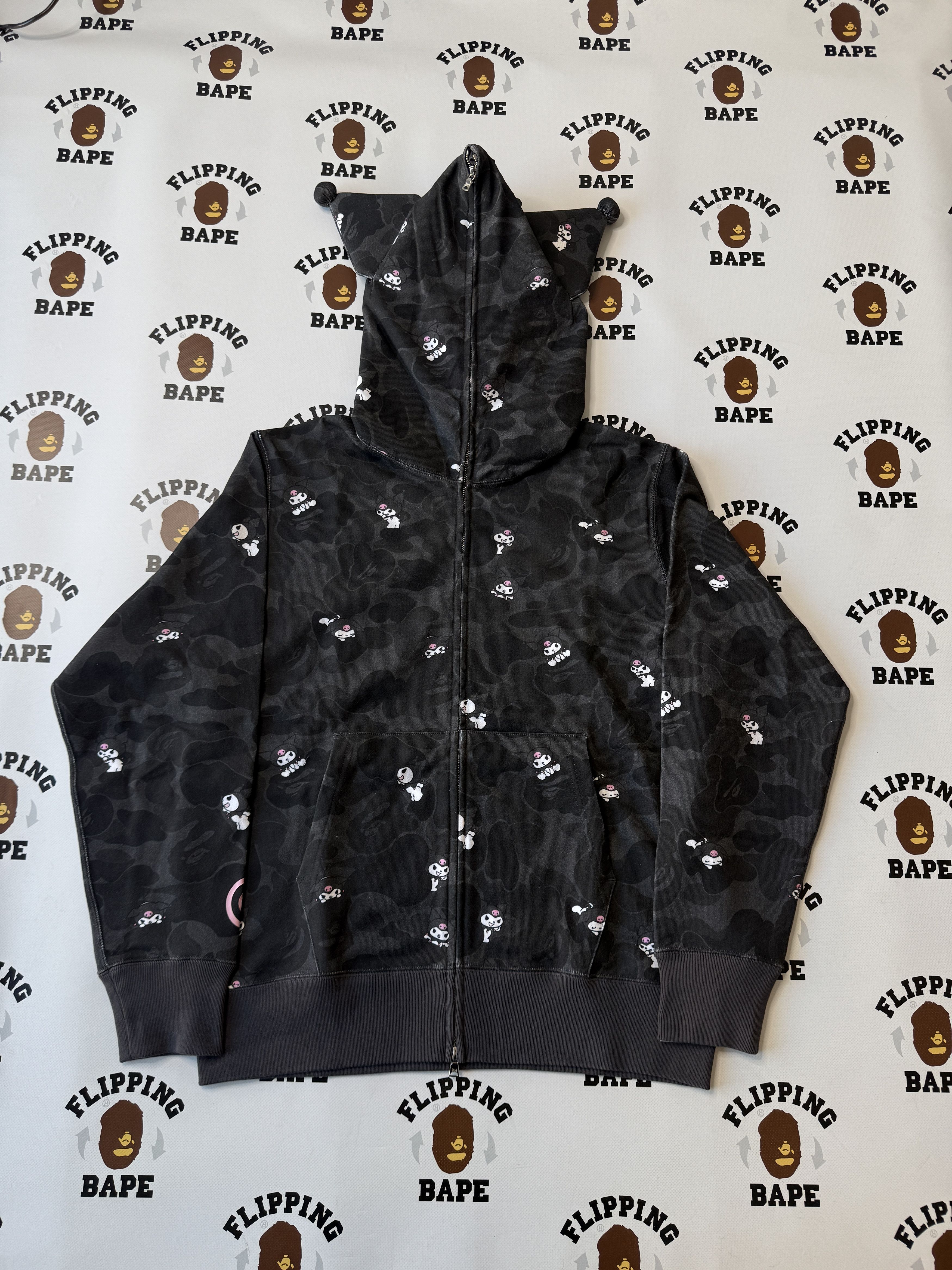 Bape BAPE X KUROMI CAMO FULL ZIP HOODIE Size M / US 6-8 / IT 42-44 - 2 Thumbnail