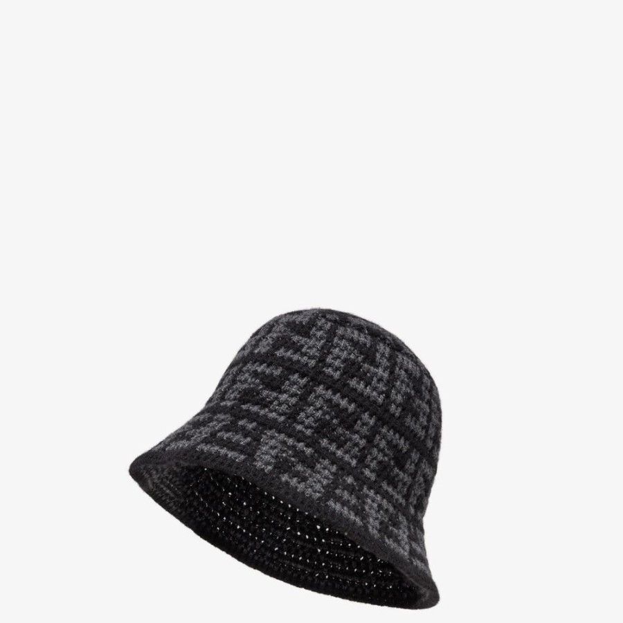 Fendi o1loc1c0824 Size: OS / Hat in Black Size ONE SIZE - 1 Thumbnail