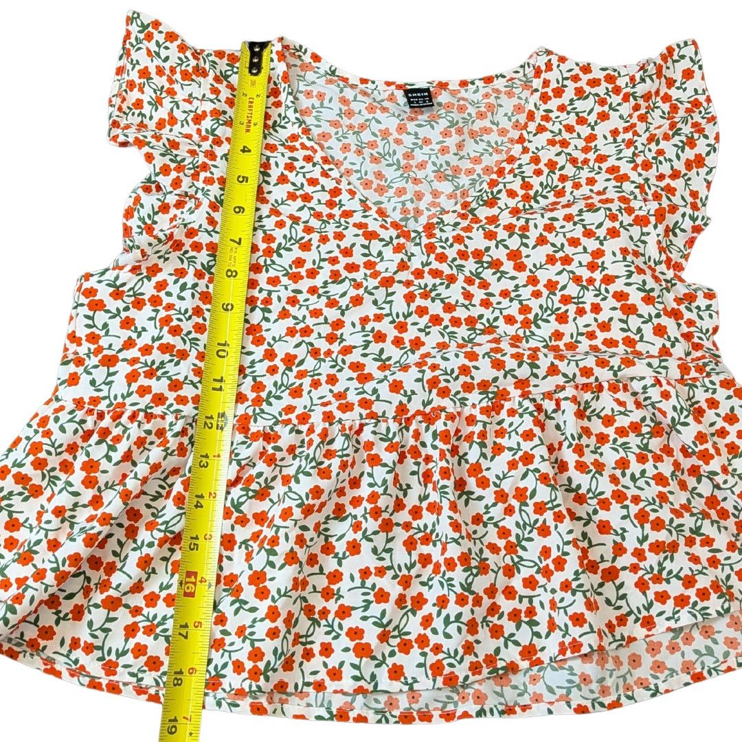 Shein Floral Patterned Blouse with Flutter Sleeves | Women's S Size S / US 4 / IT 40 - 6 Thumbnail