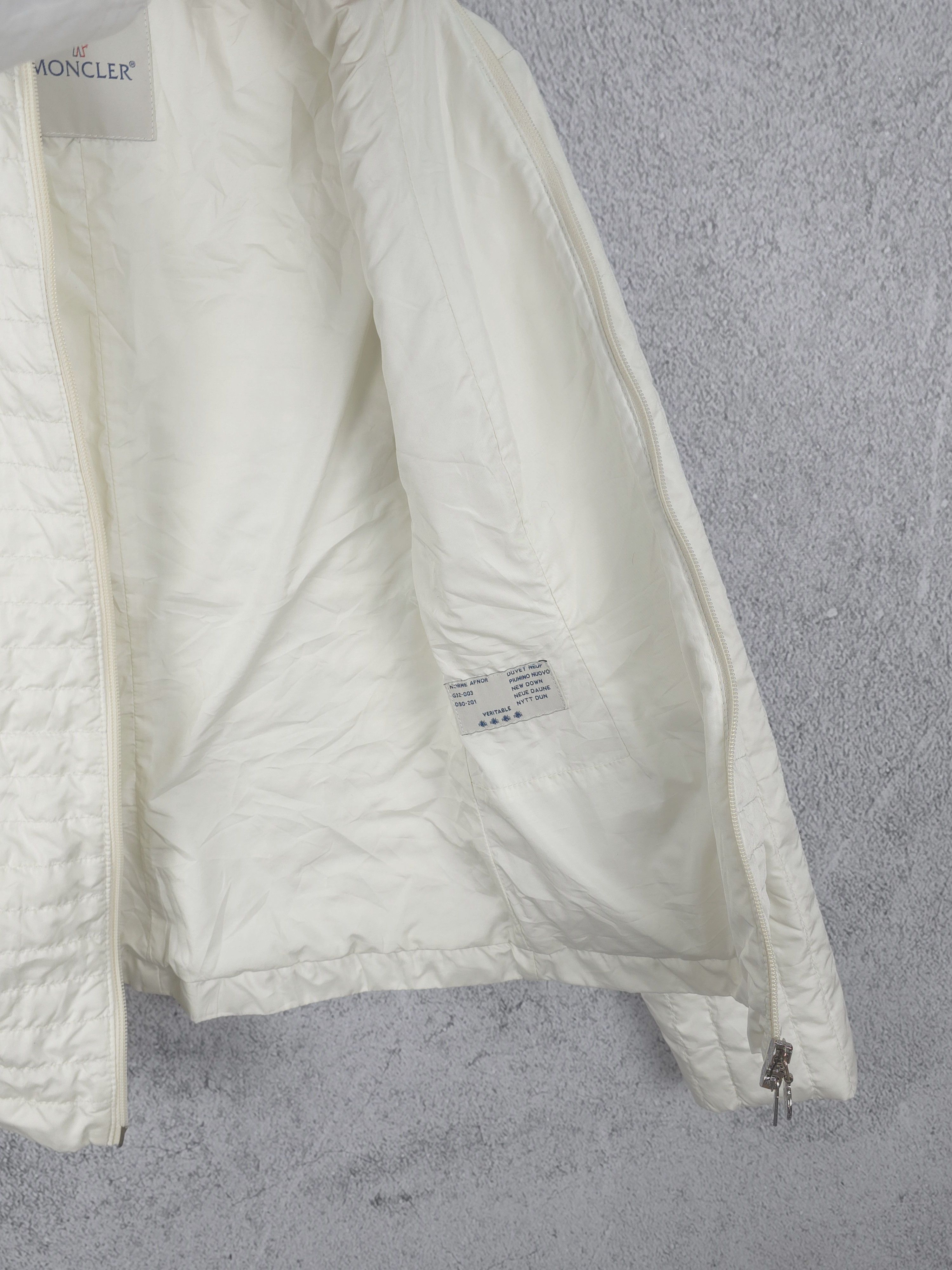 Moncler Moncler light Quilted jacket vintage ecru size S Size S / US 4 / IT 40 - 6 Thumbnail
