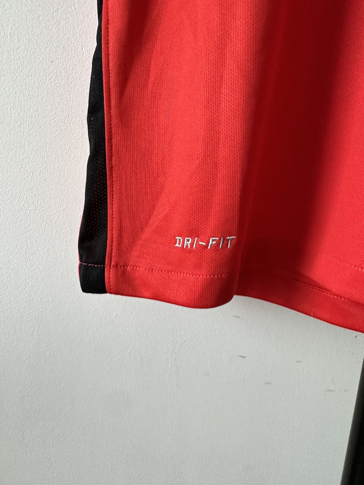Nike 2015 Nike Galatasaray Turkey soccer football jersey shirt Size US L / EU 52-54 / 3 - 3 Thumbnail