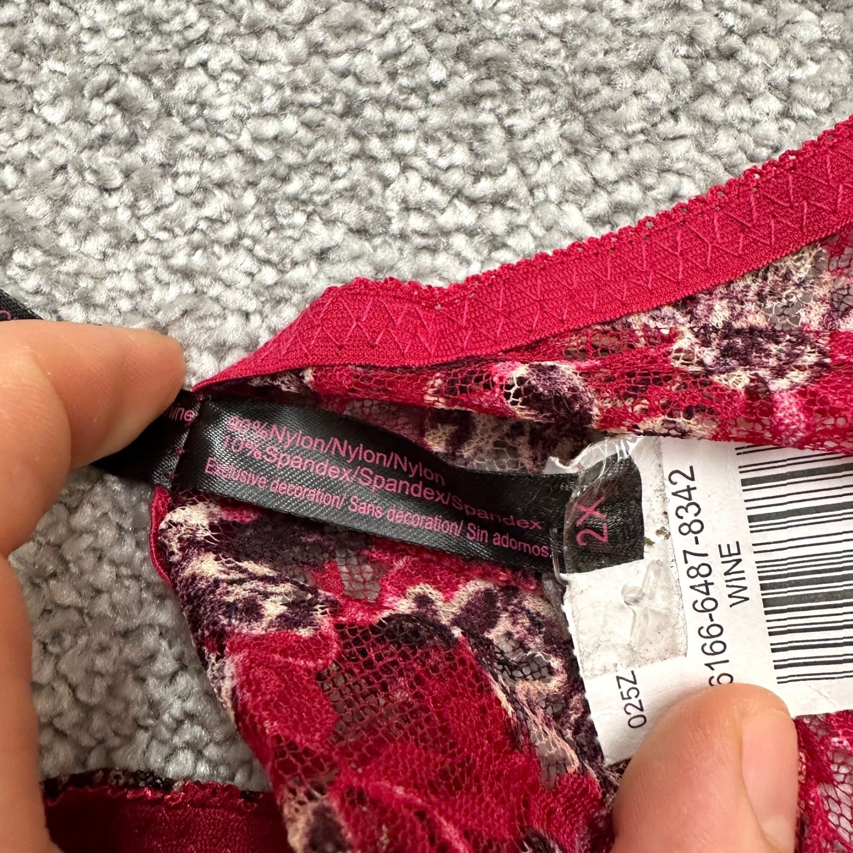 Vintage Black Fuchsia Panties Women 2X Red Lace Floral Bow Seamless Brief NWT Plus Size Womens Size ONE SIZE - 5 Thumbnail