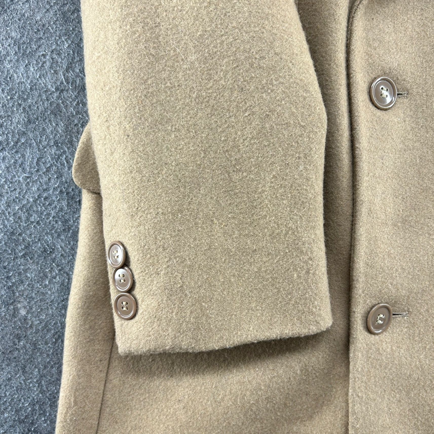 Vintage VINTAGE Sergio Valente Coat Men 44 Brown Tan Long Wool Overcoat solid 80s Size US S / EU 44-46 / 1 - 6 Thumbnail