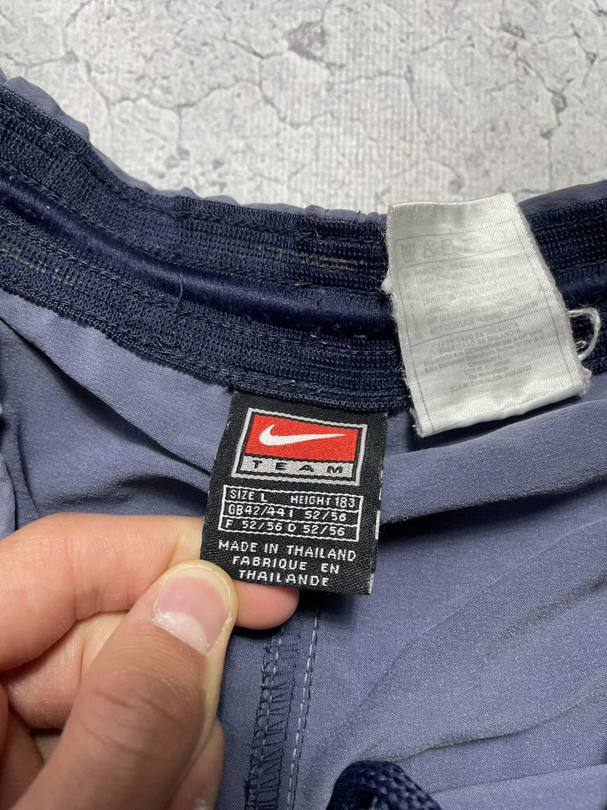 Nike × Vintage Nike Team F.C Barcelona Vintage 90s Nylon Shorts Soccer Jers Size US 34 / EU 50 - 7 Thumbnail