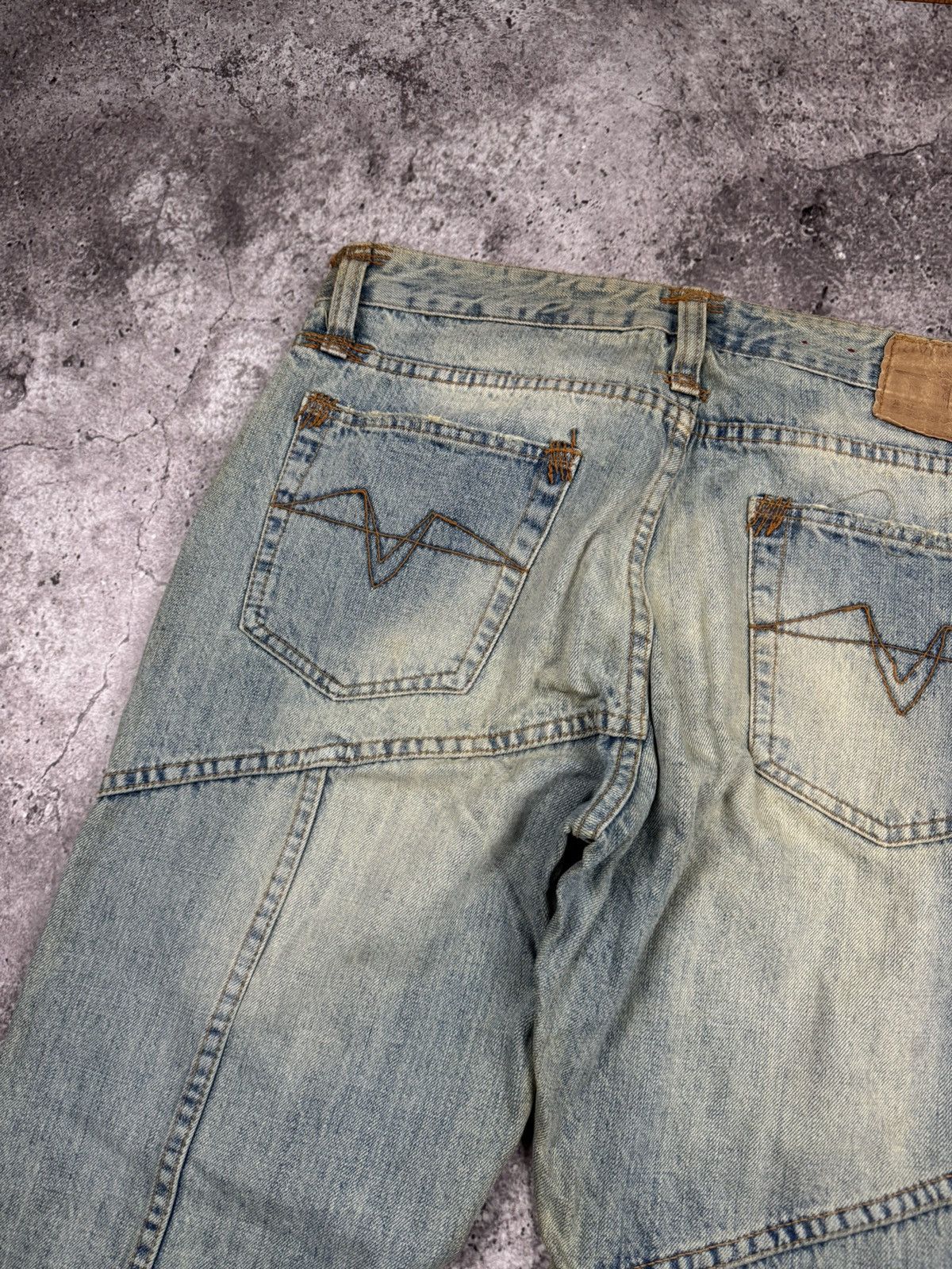 Japanese Brand Vintage Avant Garde Jeans Flared Dirty Baggy Distressed Y2K Size US 34 / EU 50 - 13 Thumbnail