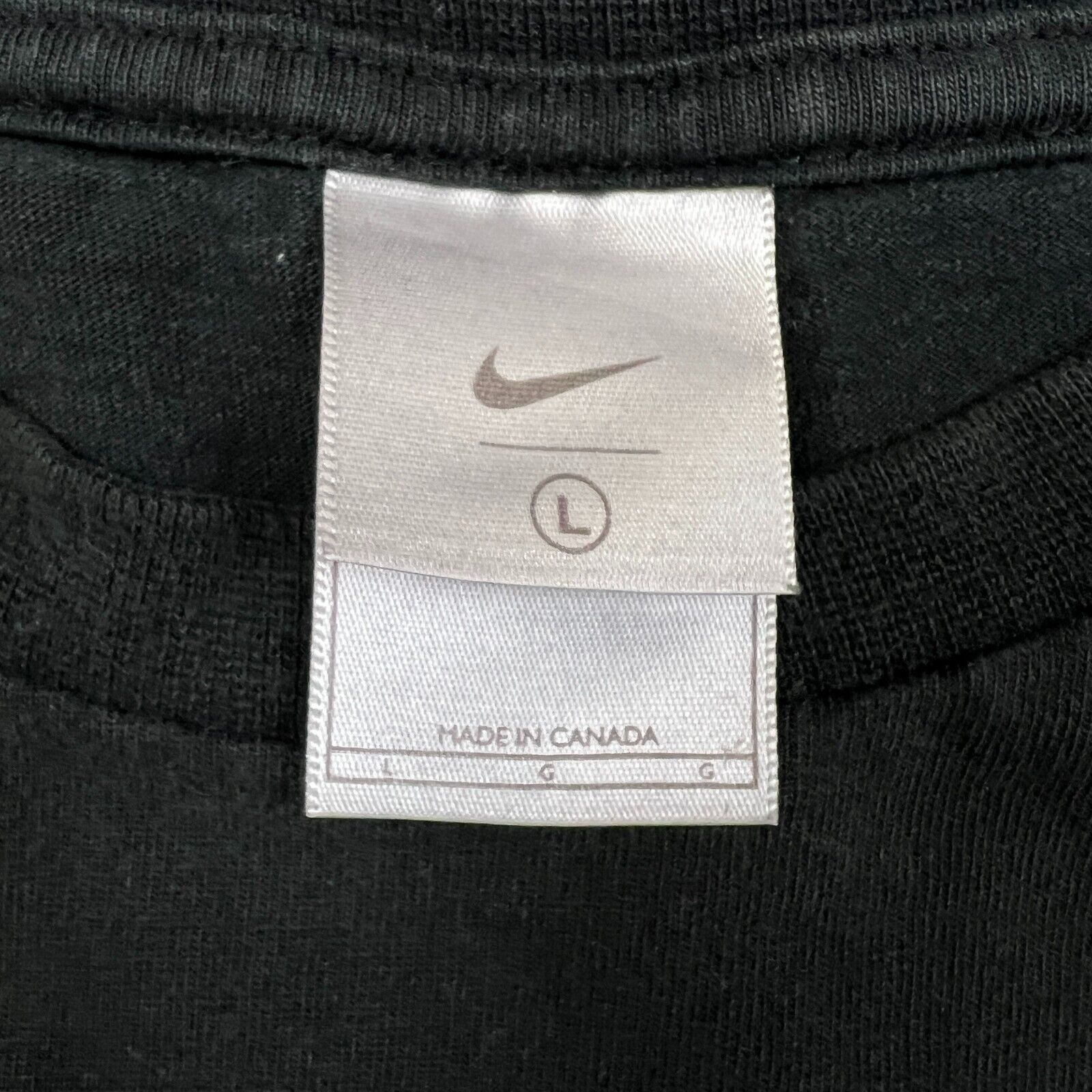 Nike × Vintage Nike Sportswear T Shirt Big Center Swoosh Short Sleeve Tee Size US L / EU 52-54 / 3 - 10 Thumbnail