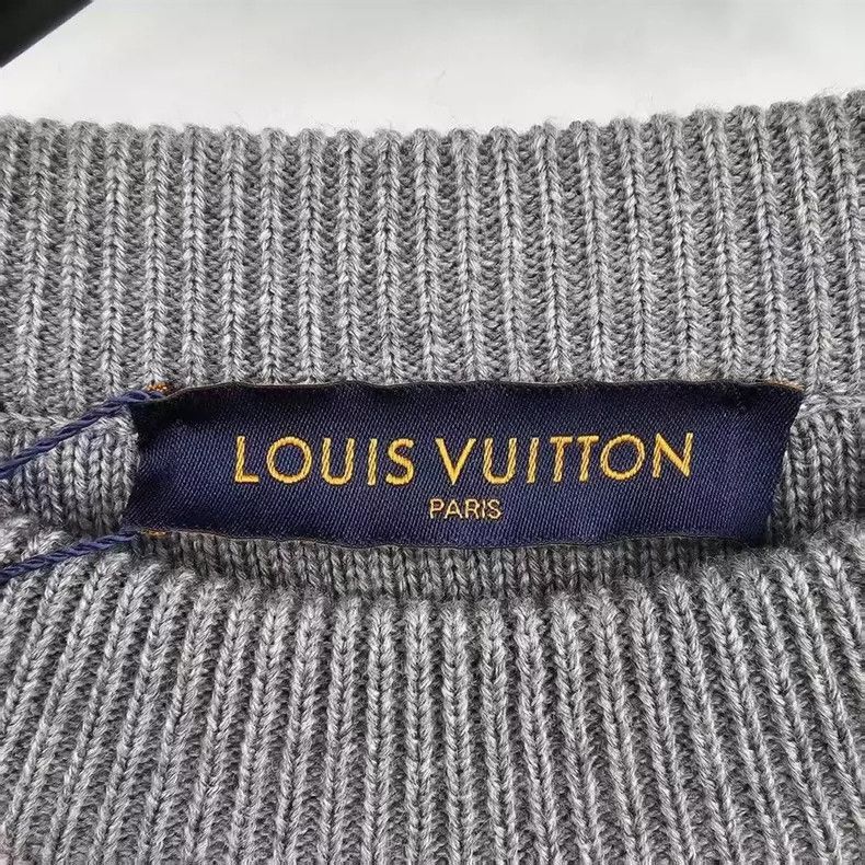 Louis Vuitton Louis Vuitton Louis Vuitton Gray Knitted Sweater with Eart Size US S / EU 44-46 / 1 - 3 Thumbnail