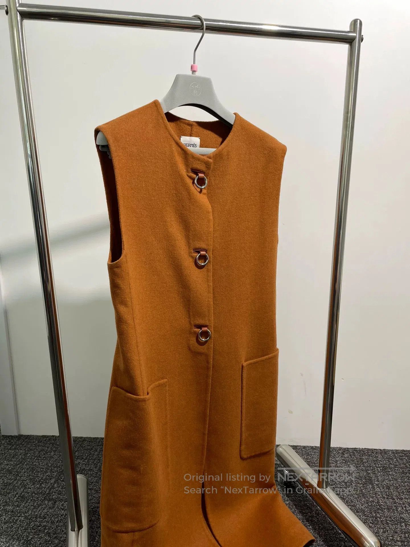 Hermes Hermes Women's Cashmere Long Vest. Size US S / EU 44-46 / 1 - 1 Thumbnail