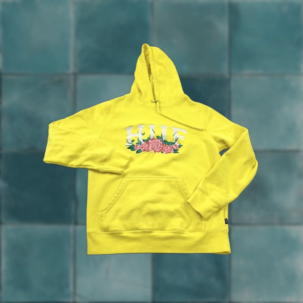 Huf Huff Hoodie Mens Size S Yellow City Roses Embroidered Hooded Pockets Pullover Size US S / EU 44-46 / 1 - 1 Thumbnail
