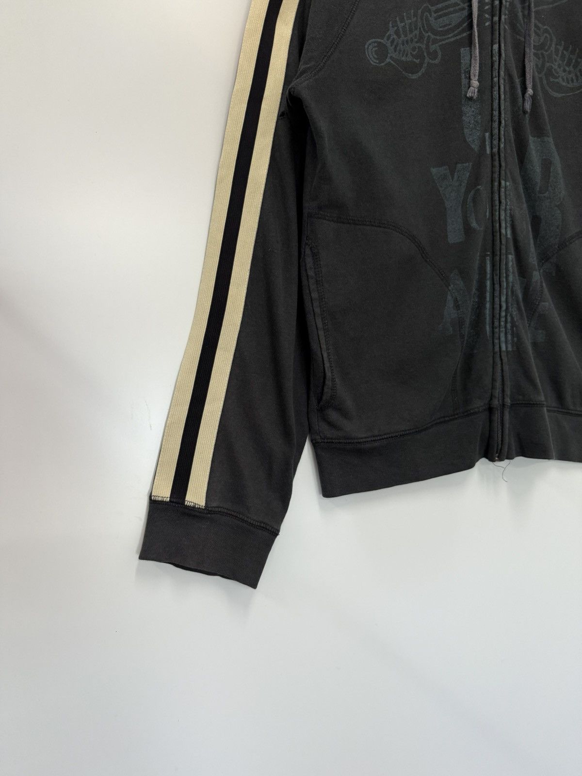 Juicy Couture Jeans × Vintage 🔥 Distressed Juisy Couture USA Zipper Hoodie Sweatshirt - S Size US S / EU 44-46 / 1 - 3 Thumbnail