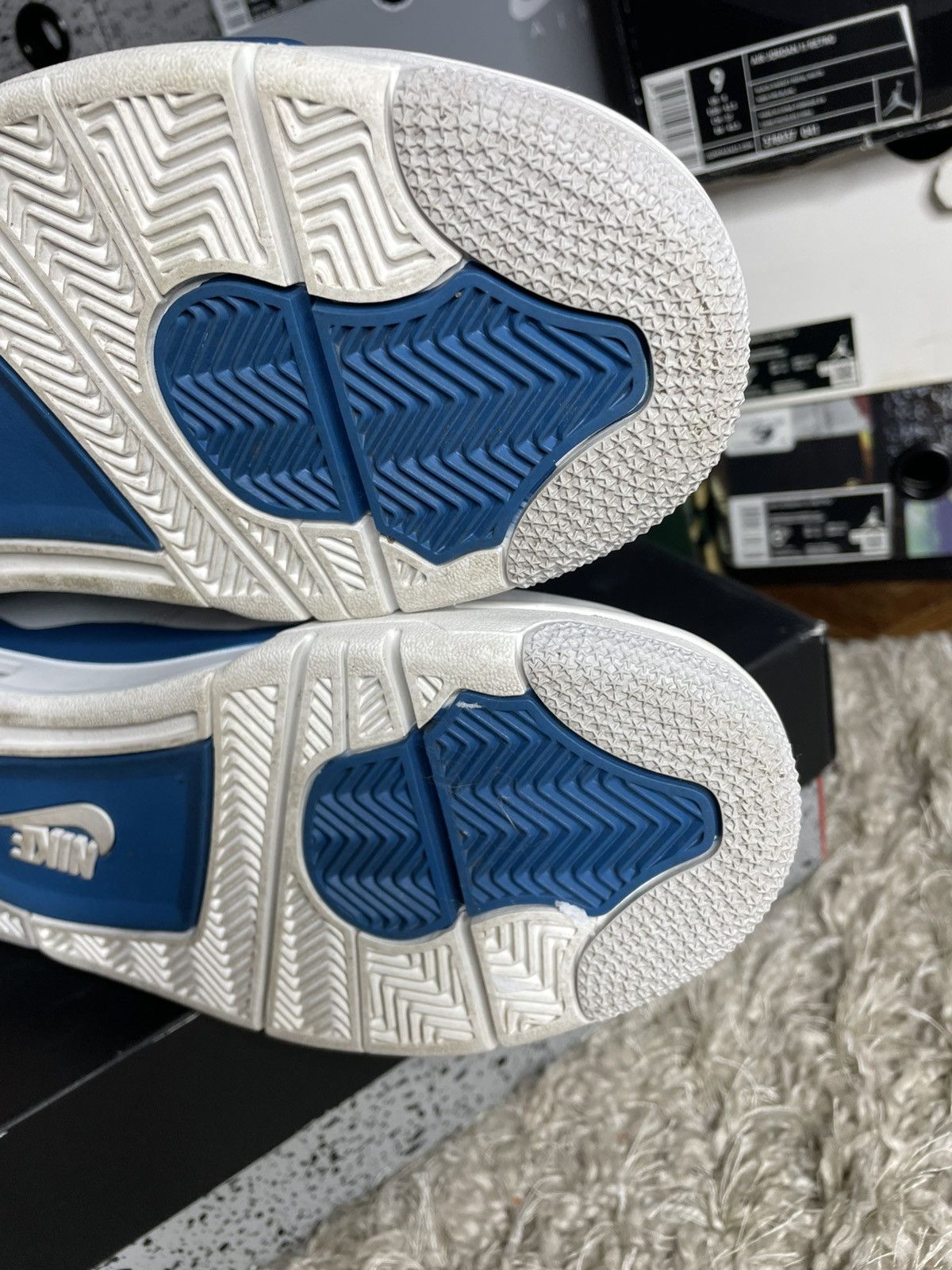 Jordan Brand Jordan 4 military blue Size US 9 / EU 42 - 8 Thumbnail