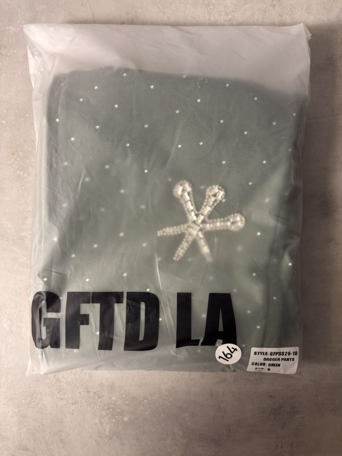 Other GFTD LA Green Rhinestone Sweatpants Size Small Oversized NWT Size US 29 - 9 Thumbnail