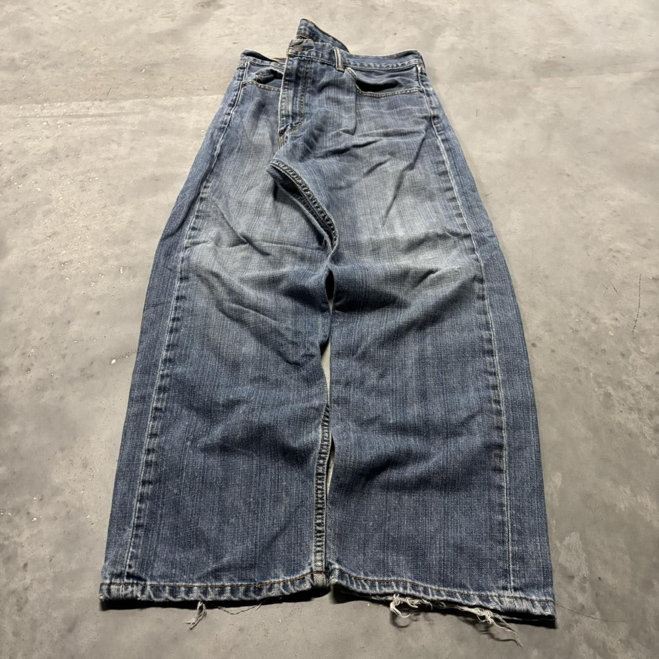 Levi's × Vintage Crazy Vintage Y2K/2000s Grunge Levi’s Dark Wash Skater Denim Jeans! Size US 36 / EU 52 - 3 Thumbnail
