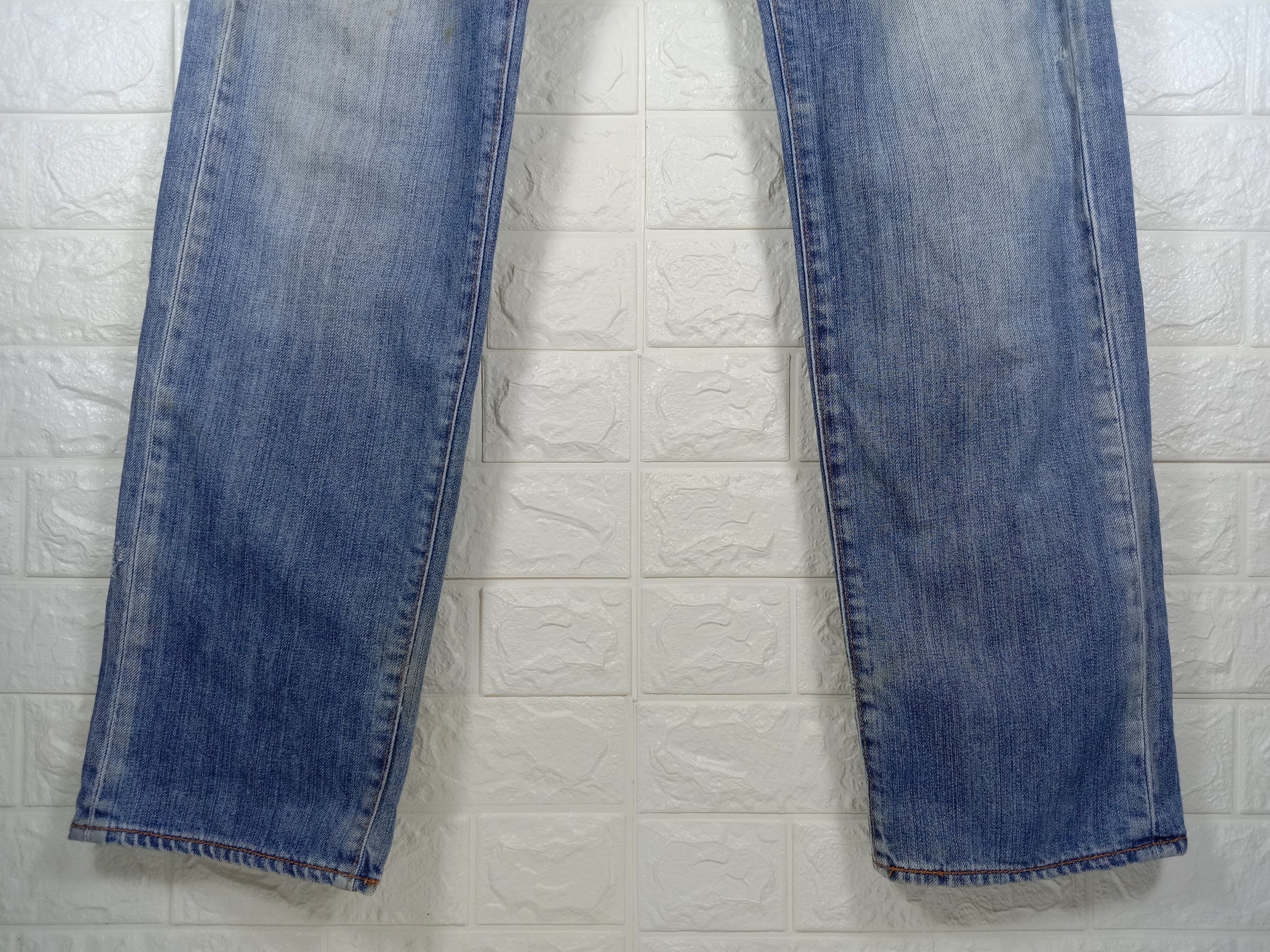 Levi's Vintage Levi's 505 Jeans Faded Blue Distressed Denim Size US 33 - 4 Thumbnail