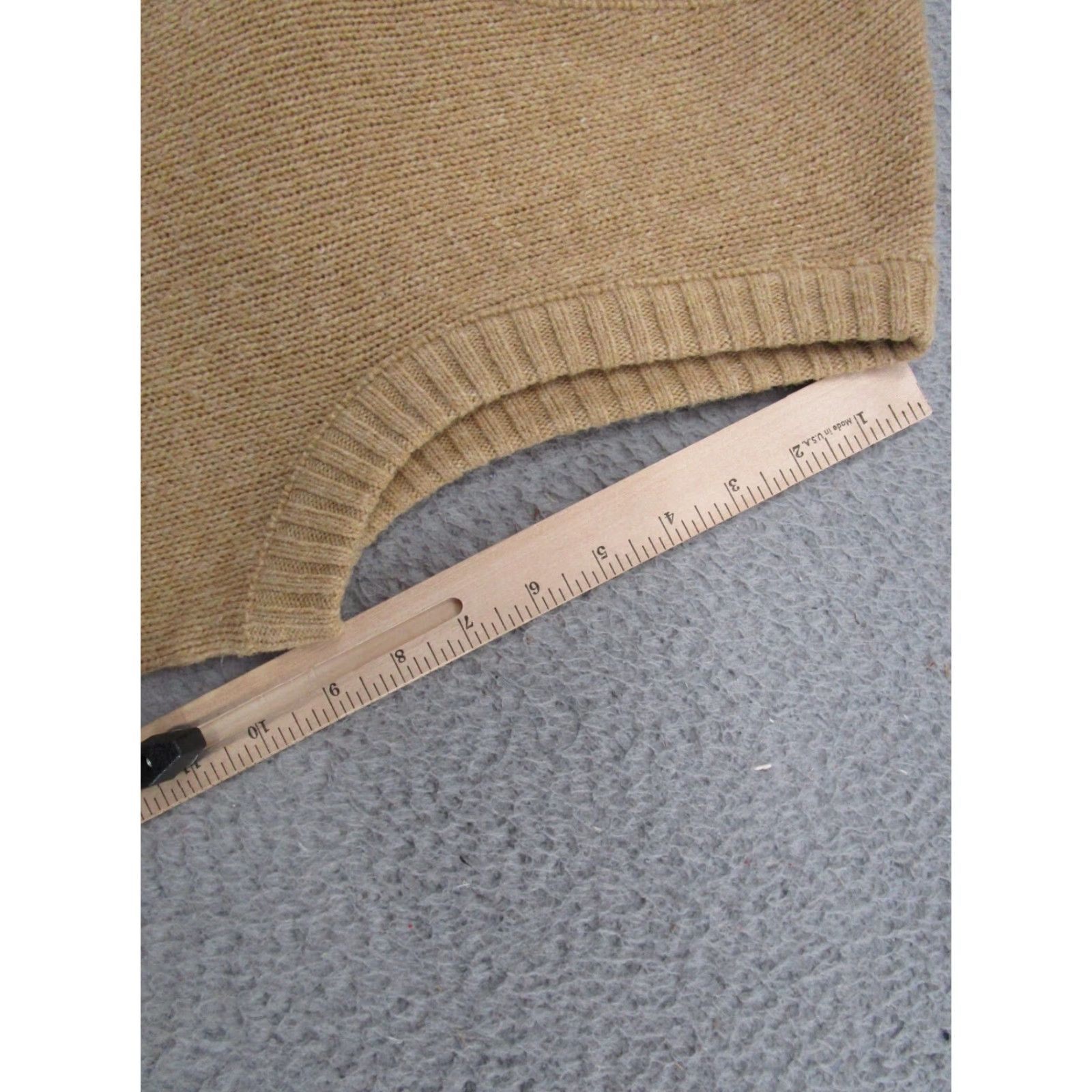 Sears VINTAGE Sears Men's Knit Vest Beige Wool Blend V-Neck SZ L Kings Road Easy to Feel Comfort Breathable 80s Preppy Retro Mens Size US L / EU 52-54 / 3 - 6 Thumbnail