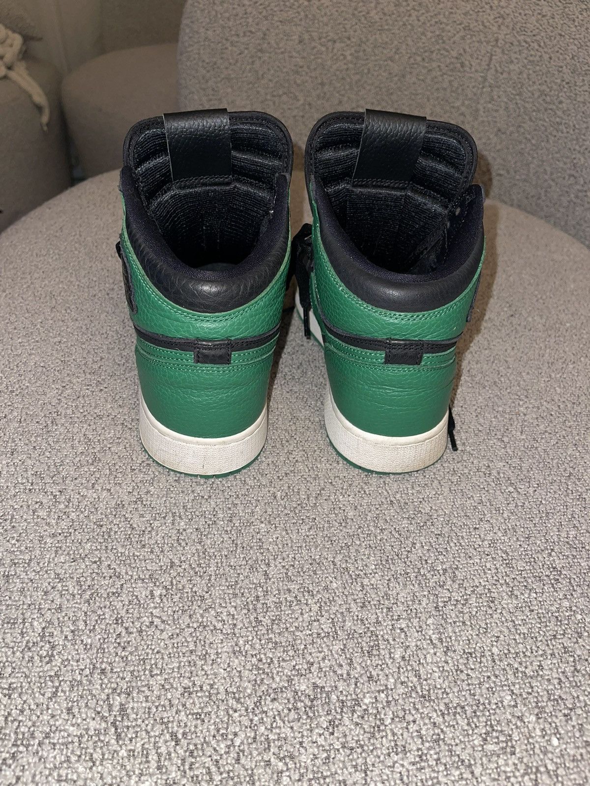 Jordan Brand Pine Green 1s Size US 6.5 / EU 39-40 - 4 Thumbnail