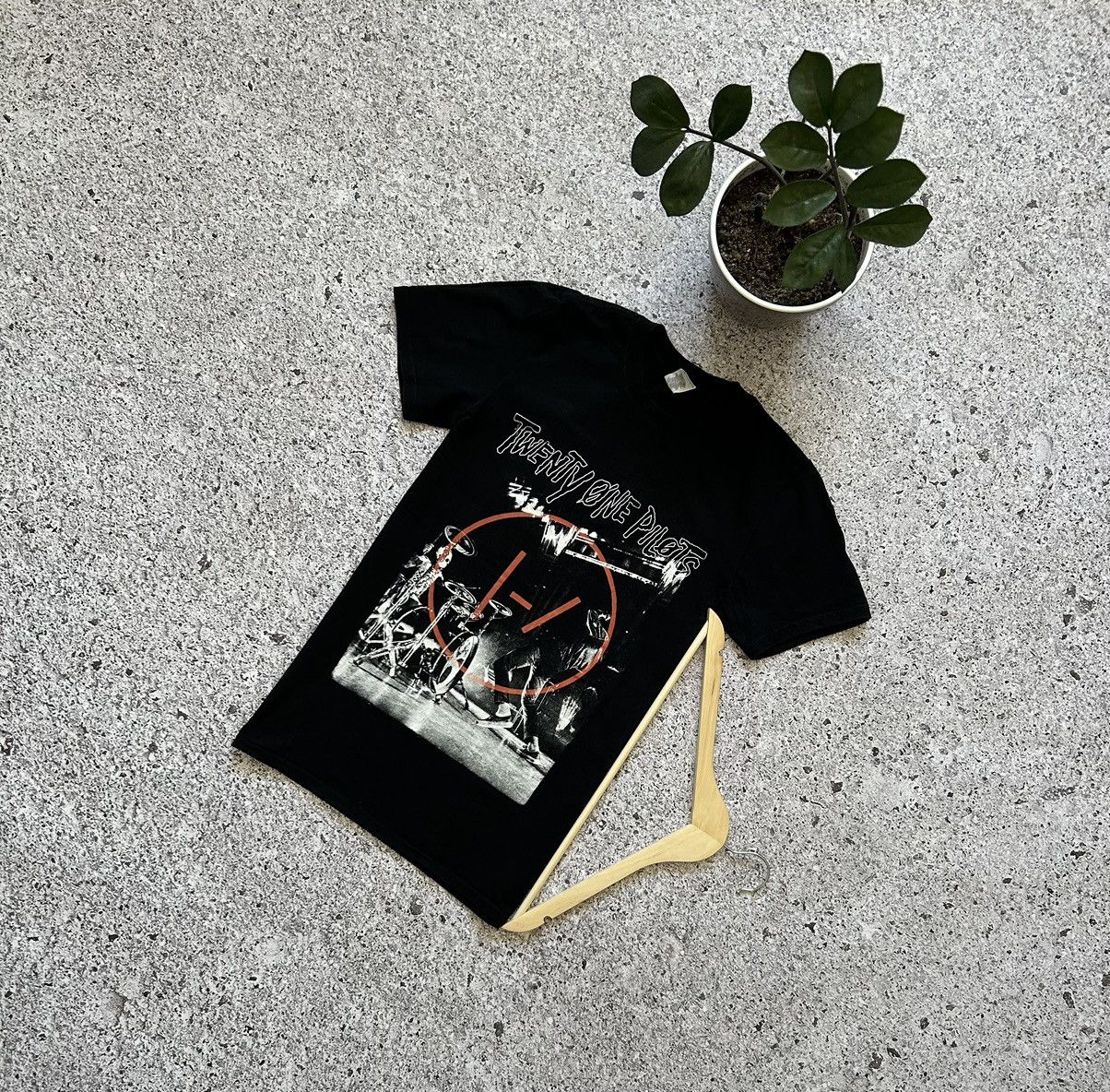 Band Tees Vintage Y2k Twenty One Pilots Cult Rock Band Retro Tee Size US S / EU 44-46 / 1 - 1 Thumbnail