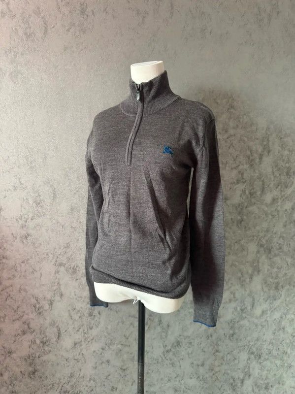 Burberry Burberry Gray Wool Long Sleeve Sweater Size M / US 6-8 / IT 42-44 - 1 Thumbnail