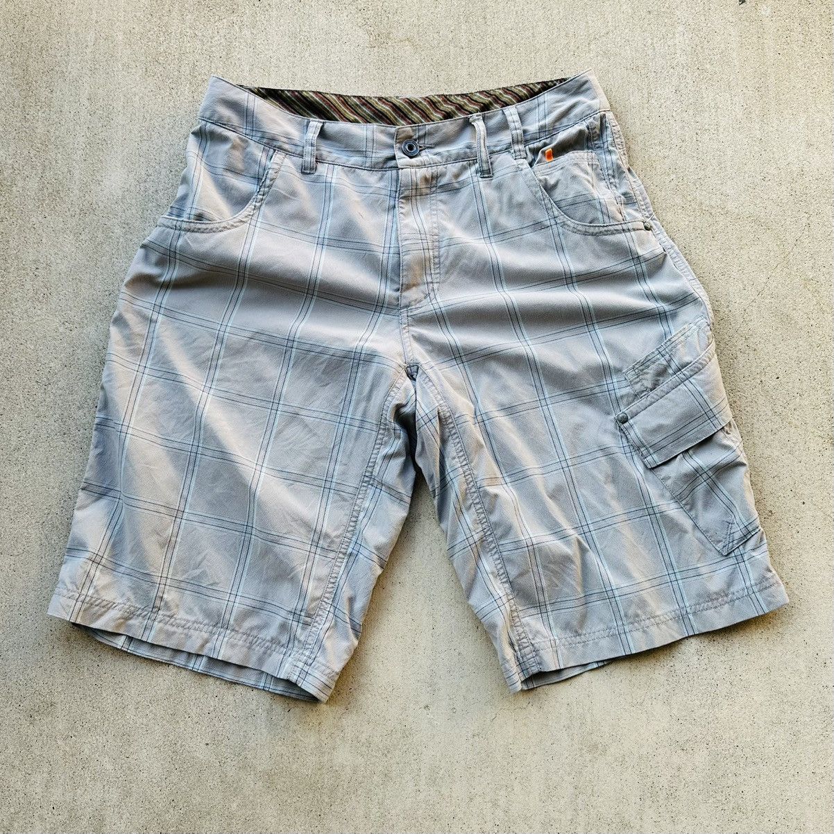 Lululemon Lululemon Shorts Mens 34 Cargo Pockets Flat Front Golf Size US 34 / EU 50 - 1 Thumbnail