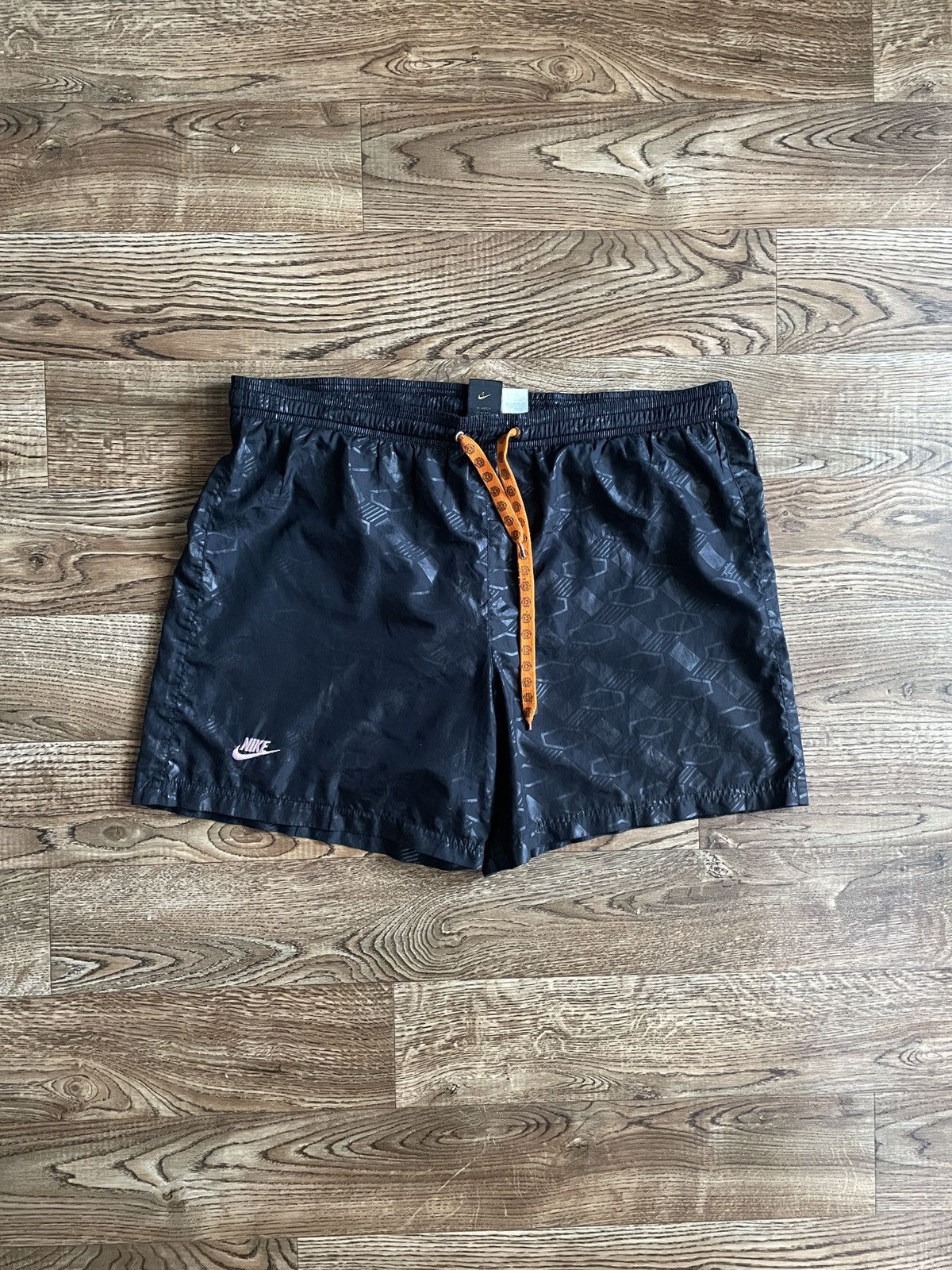 Nike × Vintage Mens Vintage Nike premier Shorts streetwear y2k rare swoosh Size US 36 / EU 52 - 1 Thumbnail
