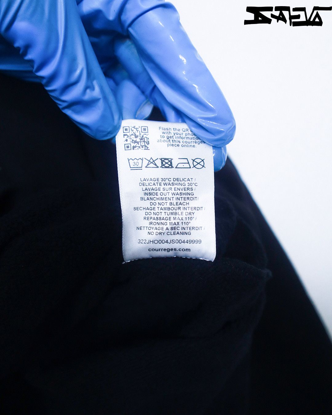 Courreges Courreges Hoodie Size US M / EU 48-50 / 2 - 9 Thumbnail