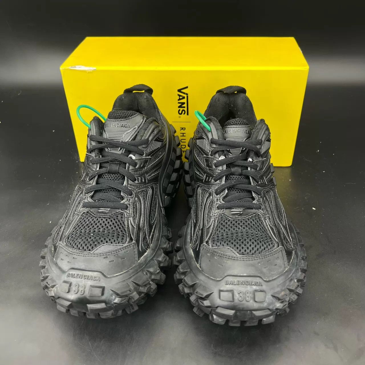 Balenciaga Balenciaga Triple S Women's 38 Black Like New Original Box Size US 8 / IT 38 - 5 Thumbnail