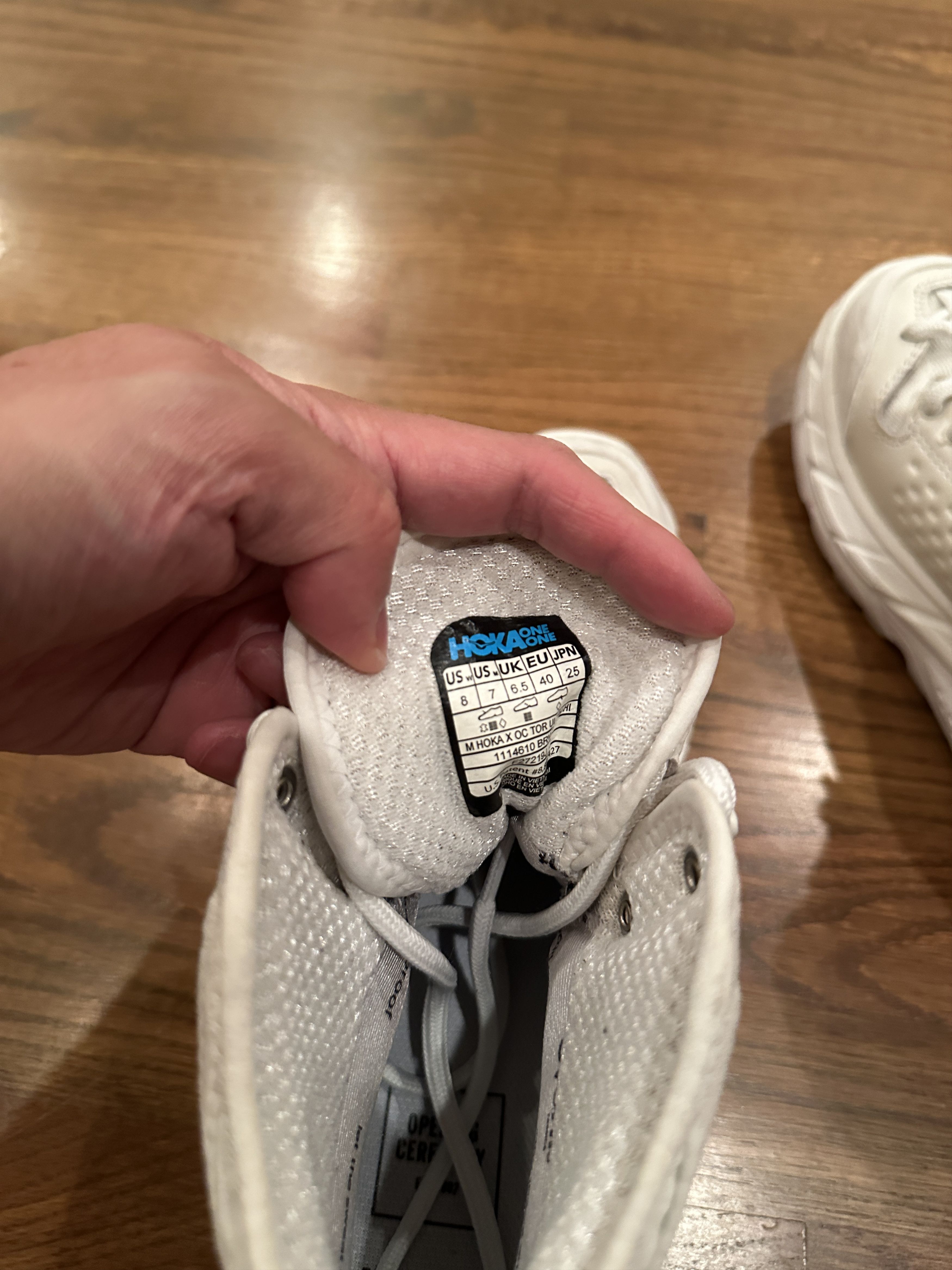Hoka × Opening Ceremony HOKA X Opening Ceremony Tor Ultra Hi Size US 7 / EU 40 - 5 Thumbnail