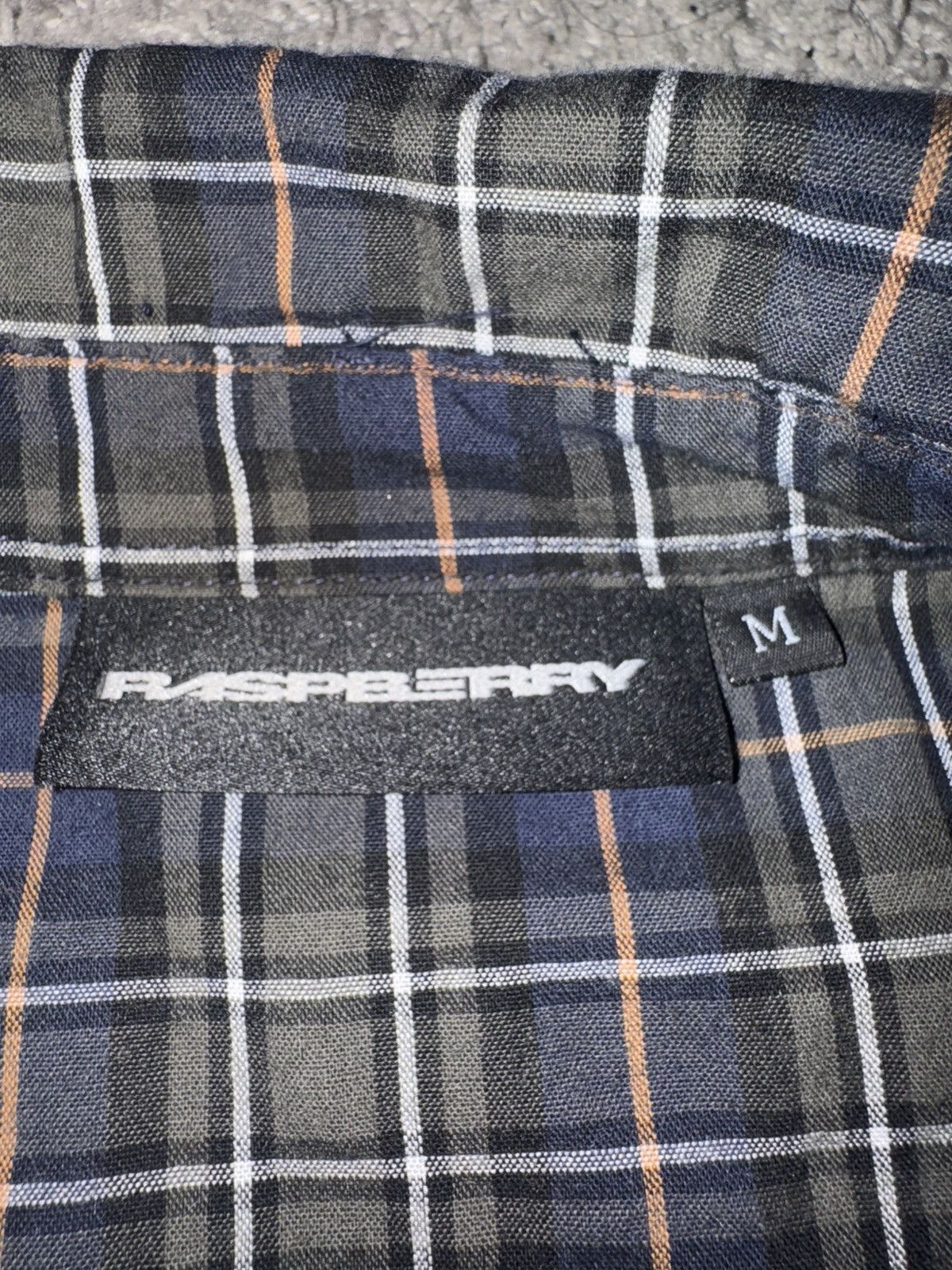 The GV Gallery Raspberry Flannel Size US M / EU 48-50 / 2 - 3 Thumbnail